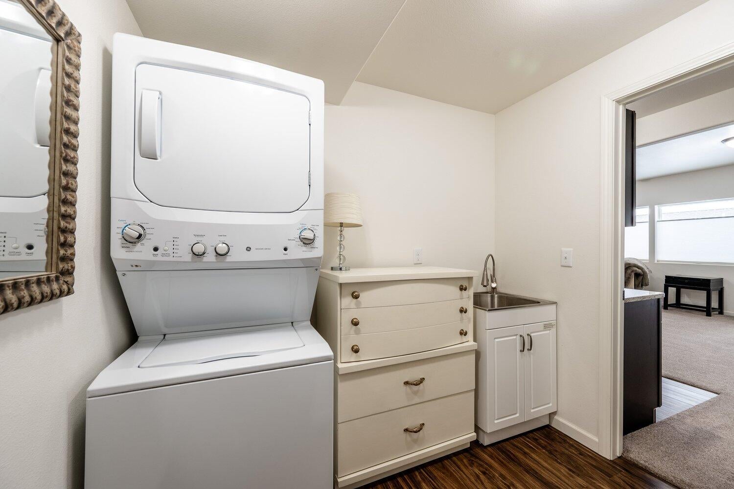 Sheridan, Wyoming, 82801, United States, 5 Bedrooms Bedrooms, ,3 BathroomsBathrooms,Residential,For Sale,2011699