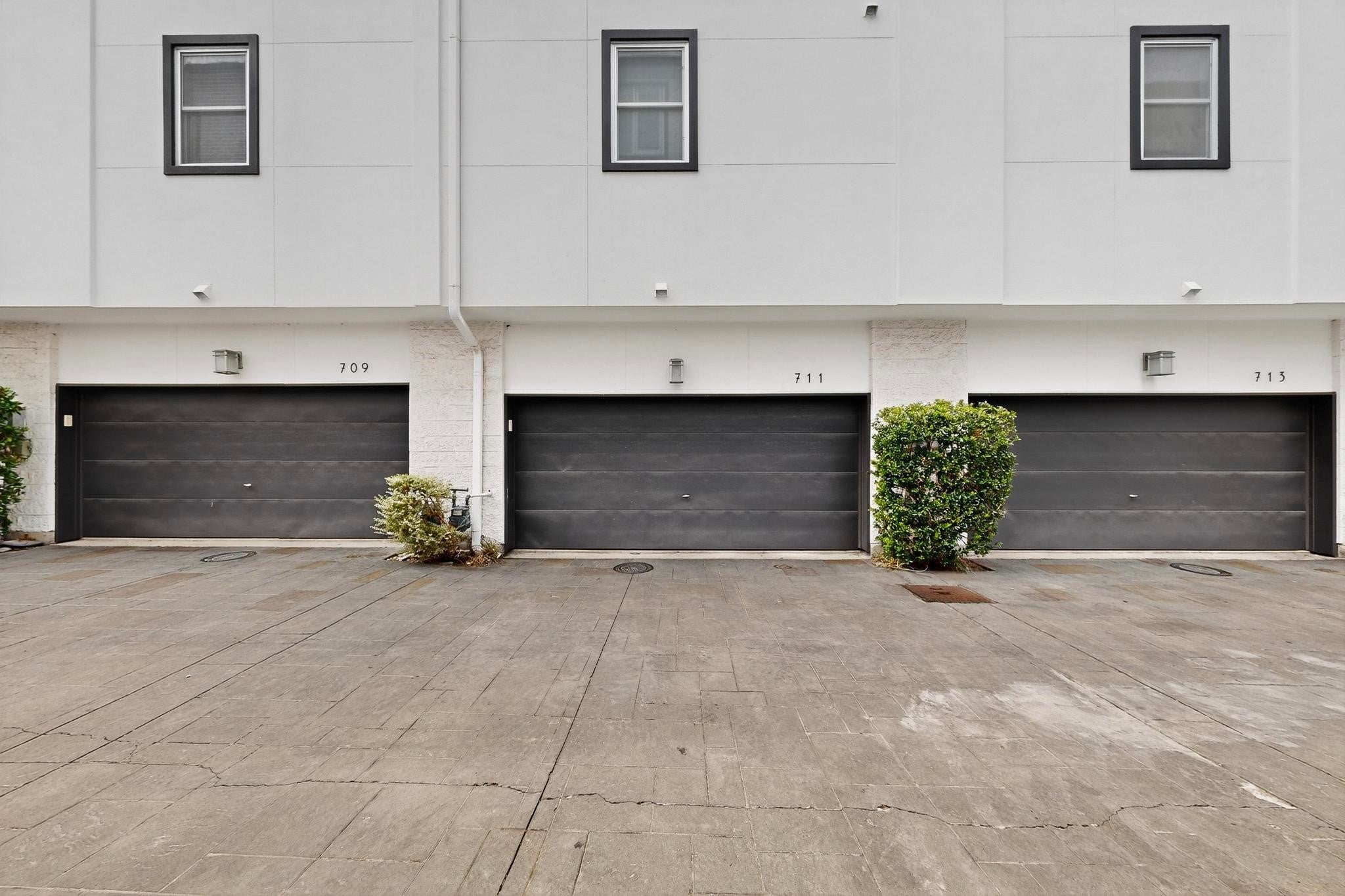 Dallas, Texas, 75204, United States, 3 Bedrooms Bedrooms, ,3 BathroomsBathrooms,Residential,For Sale,1977782