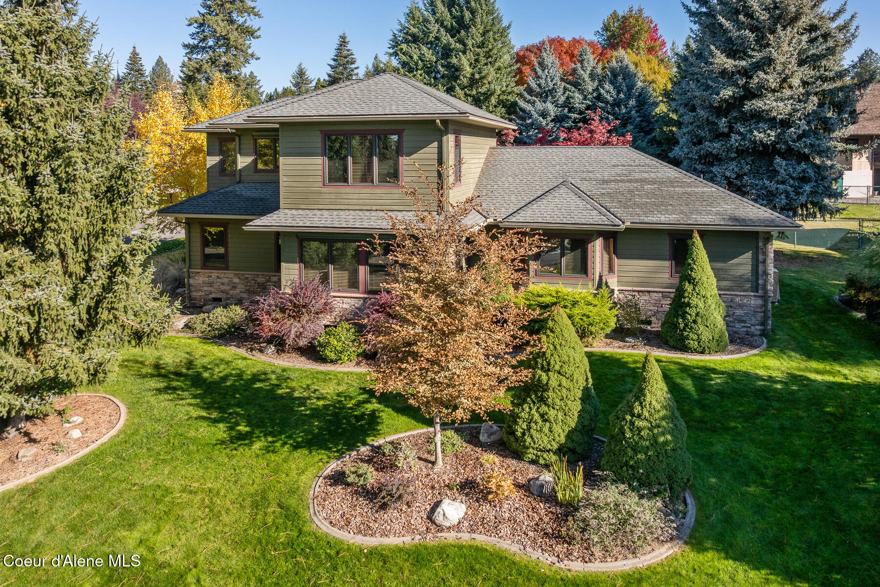 Hayden Lake, Idaho, 83835, United States, 4 Bedrooms Bedrooms, ,3 BathroomsBathrooms,Residential,For Sale,2007766