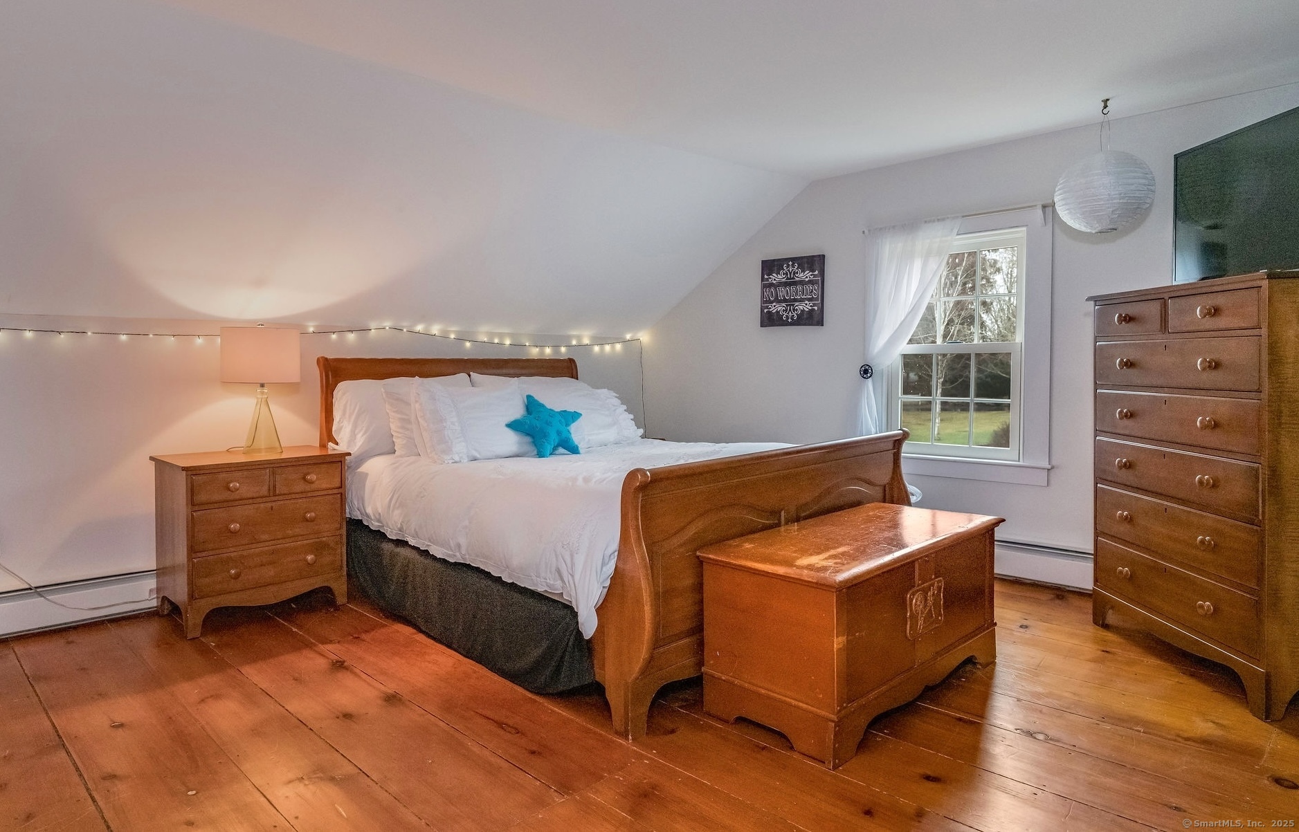 Old Lyme, Connecticut, 06371, United States, 4 Bedrooms Bedrooms, ,2 BathroomsBathrooms,Residential,For Sale,1998441