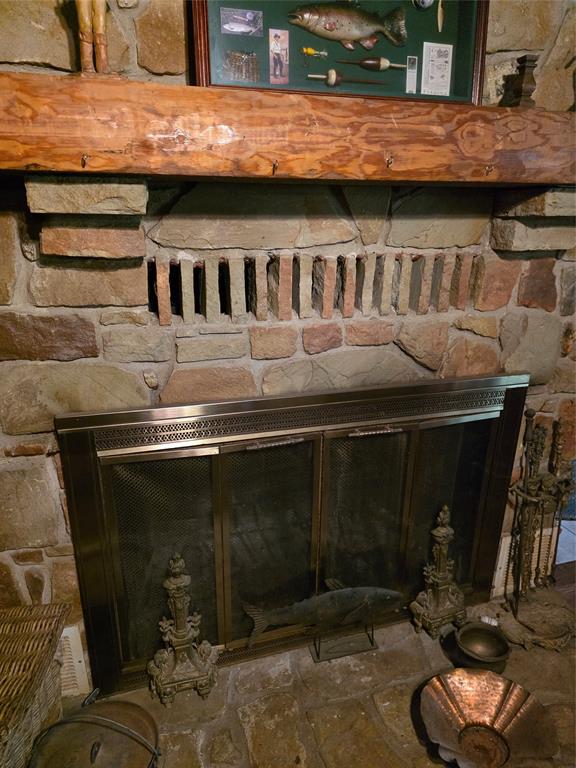 Weatherford, Texas, 76087, United States, 4 Bedrooms Bedrooms, ,2 BathroomsBathrooms,Residential,For Sale,1985670