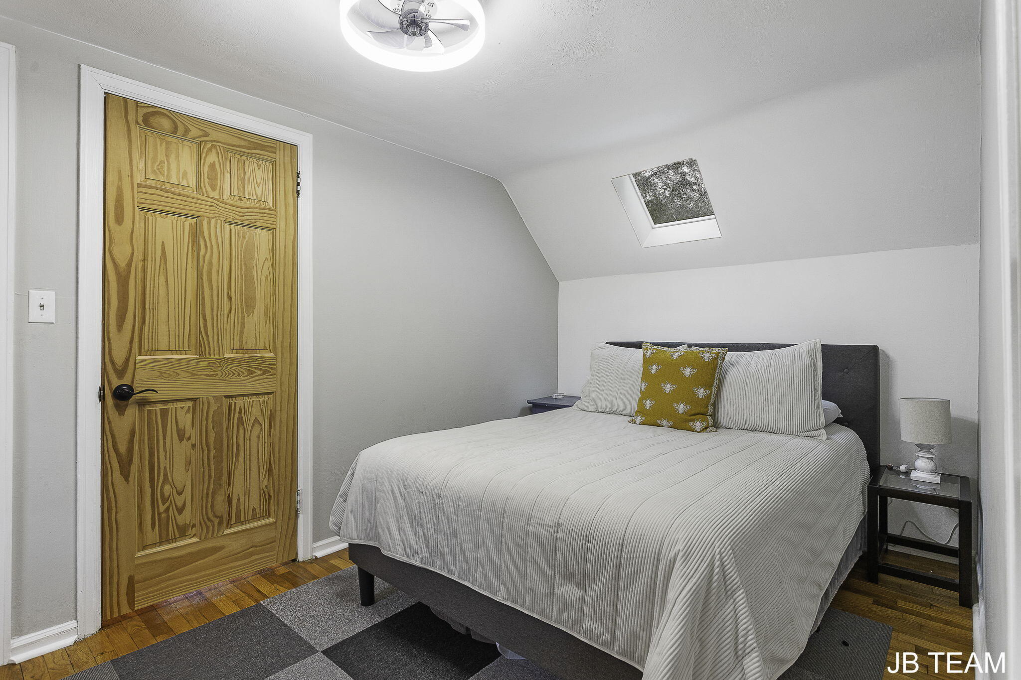 Holland, Michigan, 49423, United States, 3 Bedrooms Bedrooms, ,2 BathroomsBathrooms,Residential,For Sale,1827568