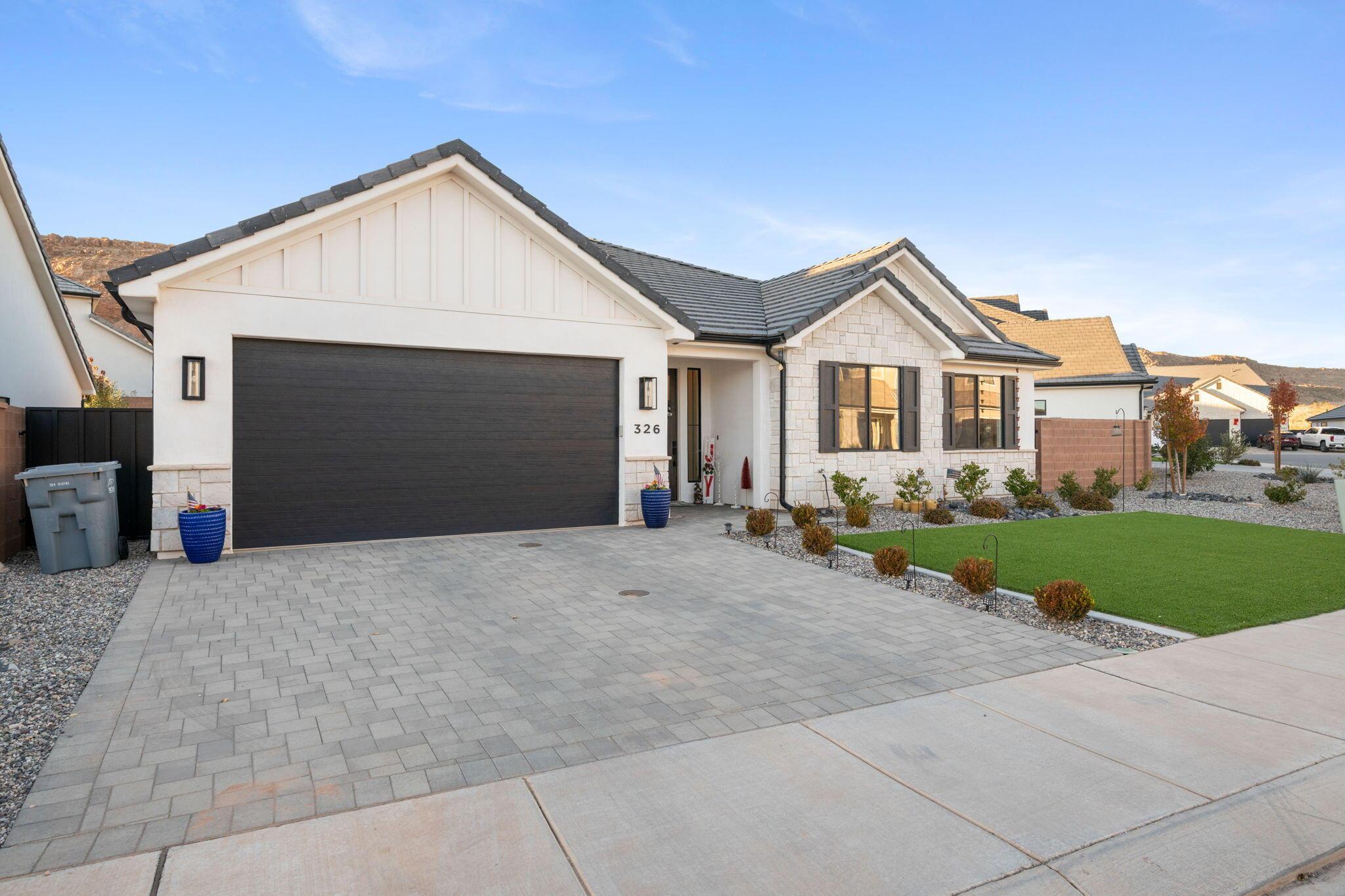 Washington, Utah, 84780, United States, 4 Bedrooms Bedrooms, ,2 BathroomsBathrooms,Residential,For Sale,2005591