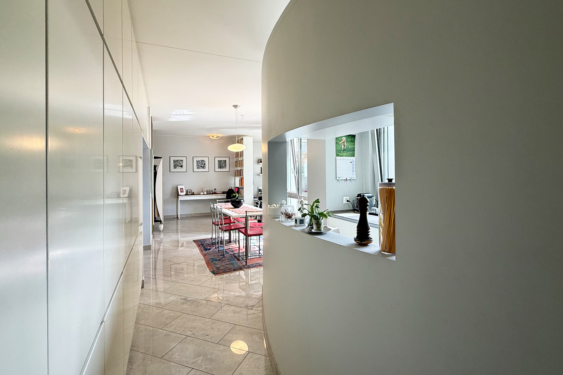  Bright apartment with private garden in a prime location - 物件實景