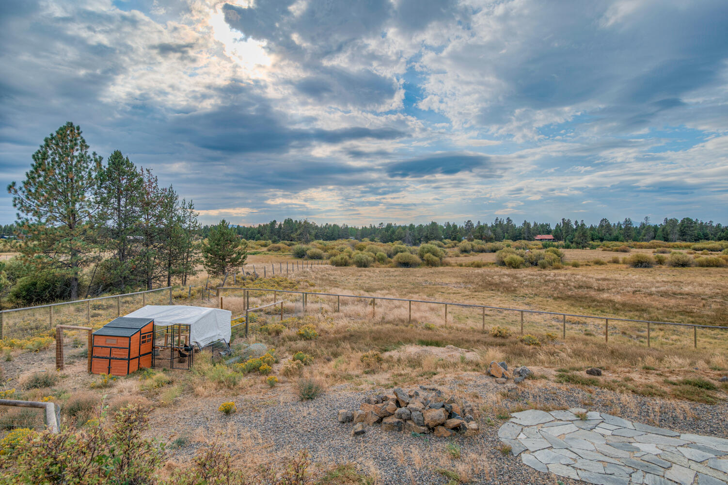 La Pine, Oregon, 97739, United States, 3 Bedrooms Bedrooms, ,2 BathroomsBathrooms,Residential,For Sale,1976945