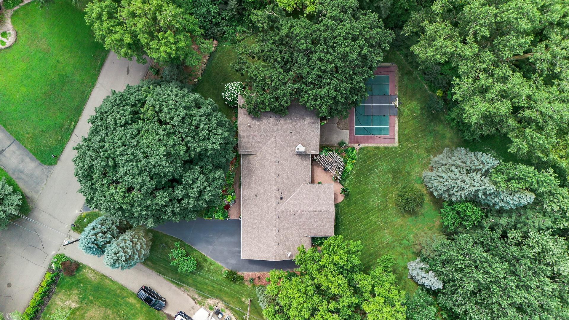 Minnetonka, Minnesota, 55345, United States, 5 Bedrooms Bedrooms, ,2 BathroomsBathrooms,Residential,For Sale,1919862