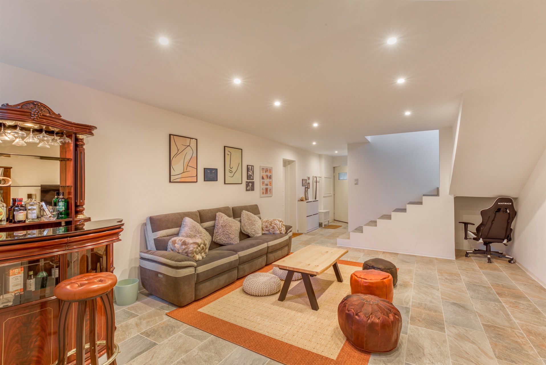  Detached house, 7 bedrooms, for Sale - 物件實景