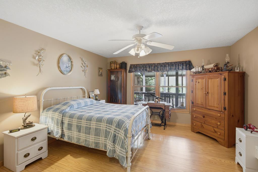 Ellijay, Georgia, 30540, United States, 3 Bedrooms Bedrooms, ,3 BathroomsBathrooms,Residential,For Sale,2034998