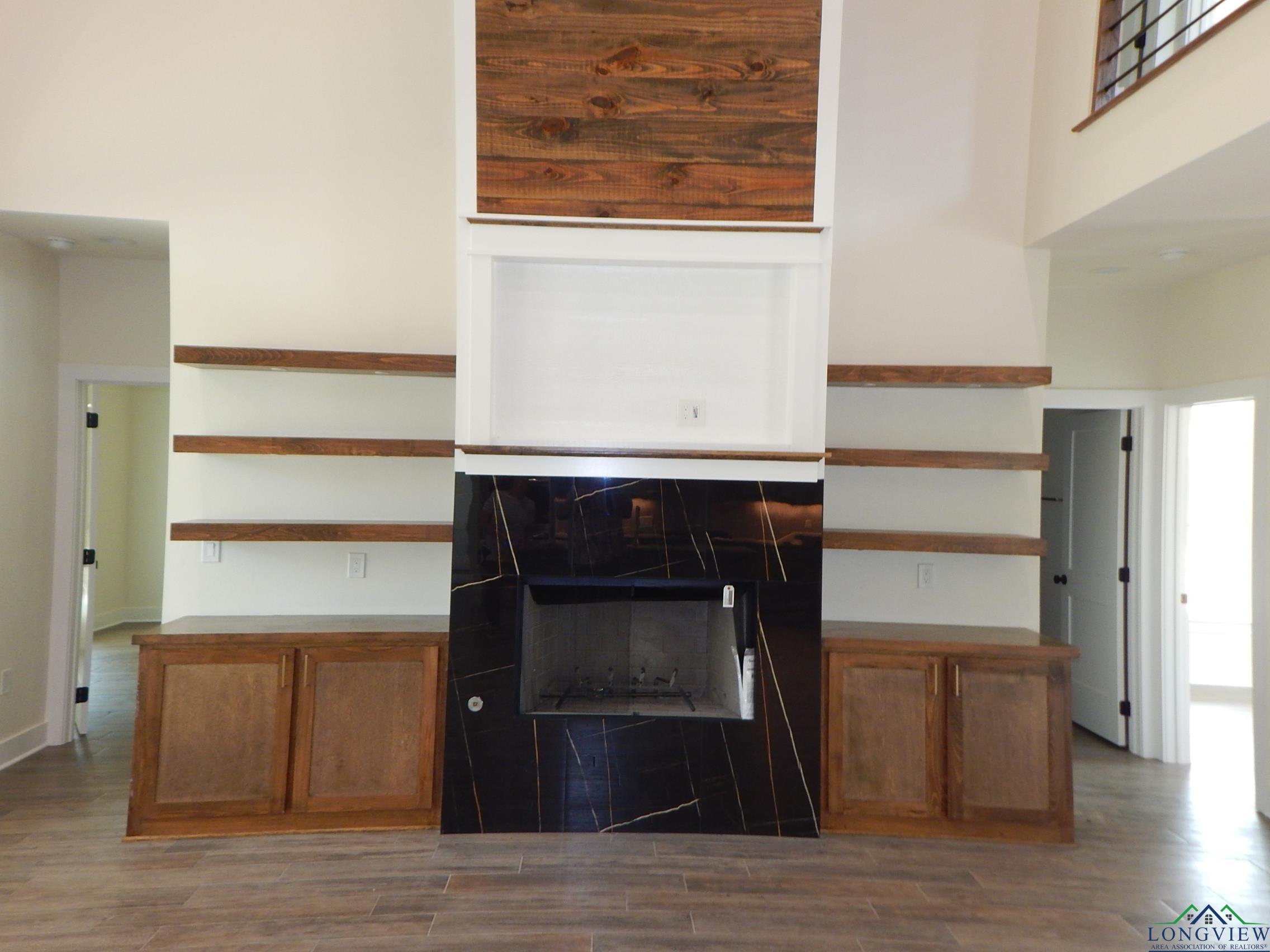 Gilmer, Texas, 75645, United States, 5 Bedrooms Bedrooms, ,3 BathroomsBathrooms,Residential,For Sale,1758754