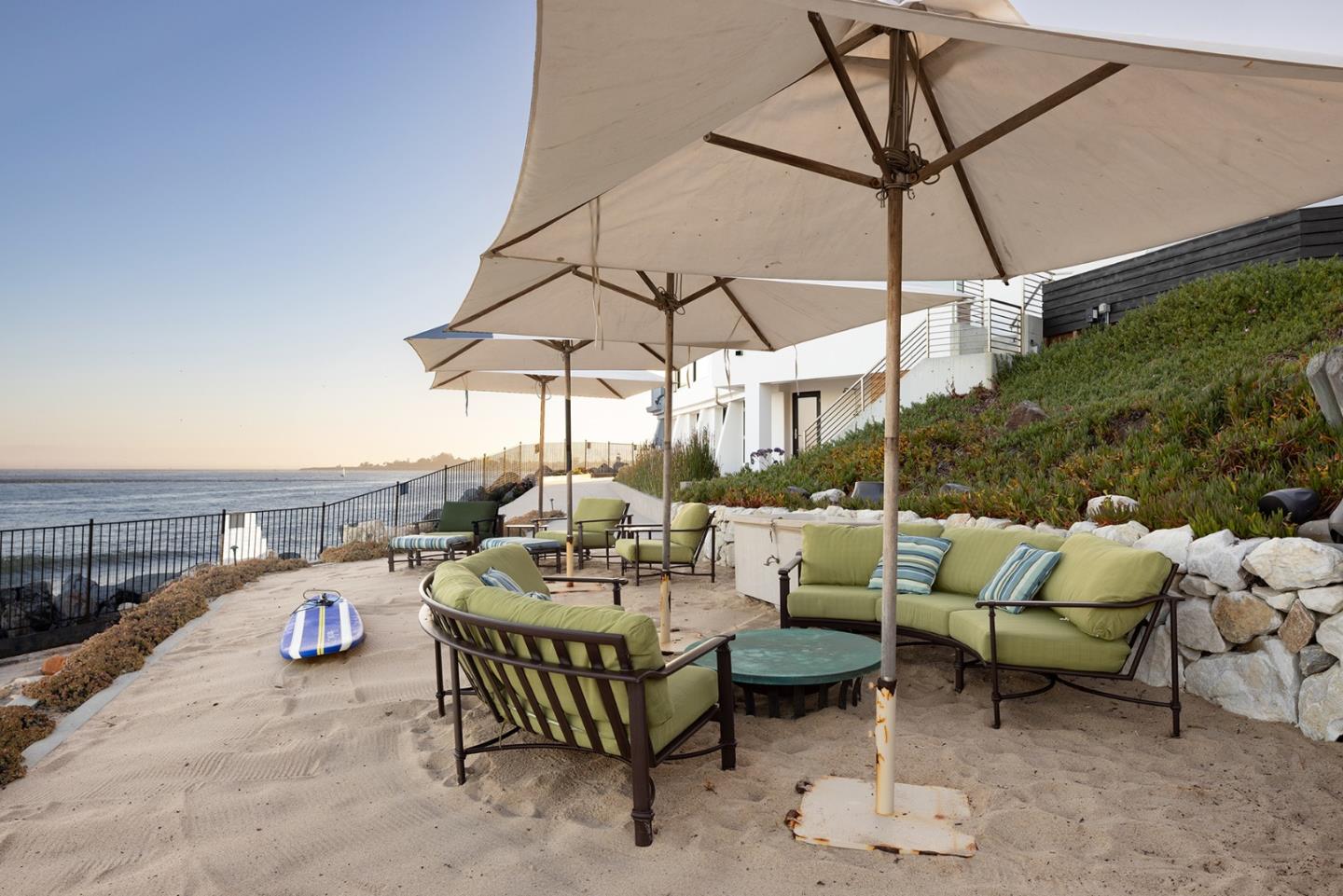 Santa Cruz, California, 95062, United States, 4 Bedrooms Bedrooms, ,4 BathroomsBathrooms,Residential,For Sale,1898604