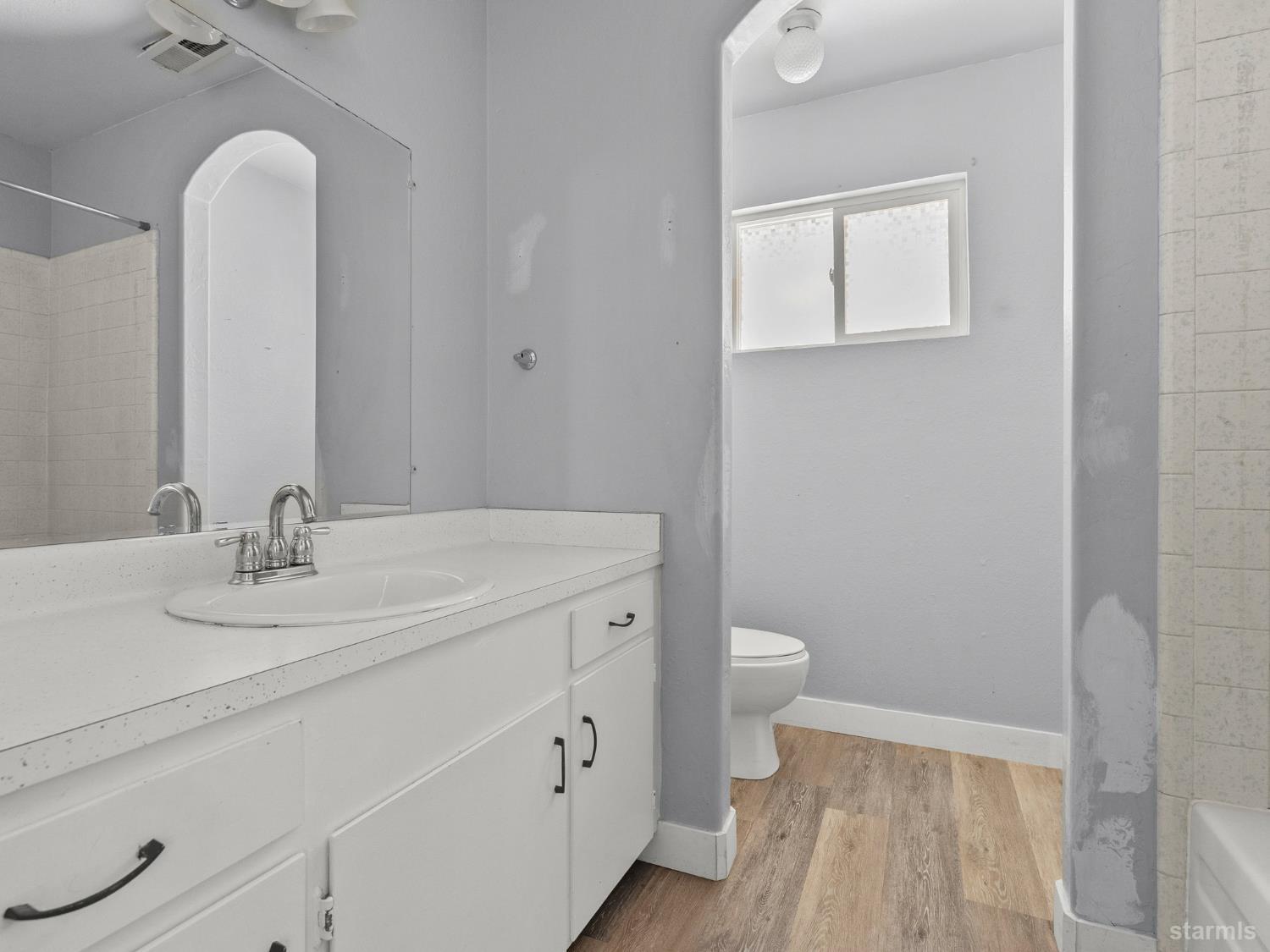 South Lake Tahoe, California, 96150, United States, 3 Bedrooms Bedrooms, ,2 BathroomsBathrooms,Residential,For Sale,1737061