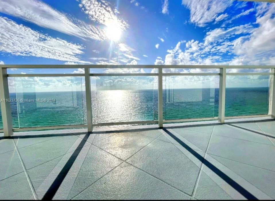 2030 S Ocean Dr Unit 2220, Hallandale Beach, Florida, 33009, United States, 2 Bedrooms Bedrooms, ,2 BathroomsBathrooms,Residential,For Sale,2030 S Ocean Dr Unit 2220,1573170