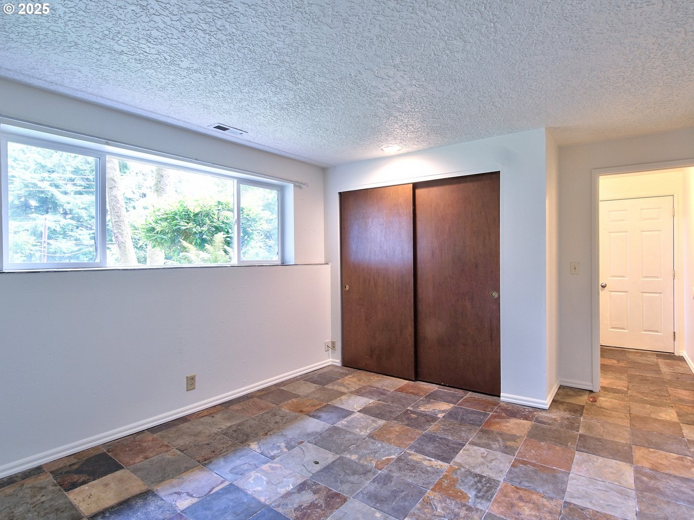 Lincolncity, Oregon, 97367, United States, 3 Bedrooms Bedrooms, ,2 BathroomsBathrooms,Residential,For Sale,1931670