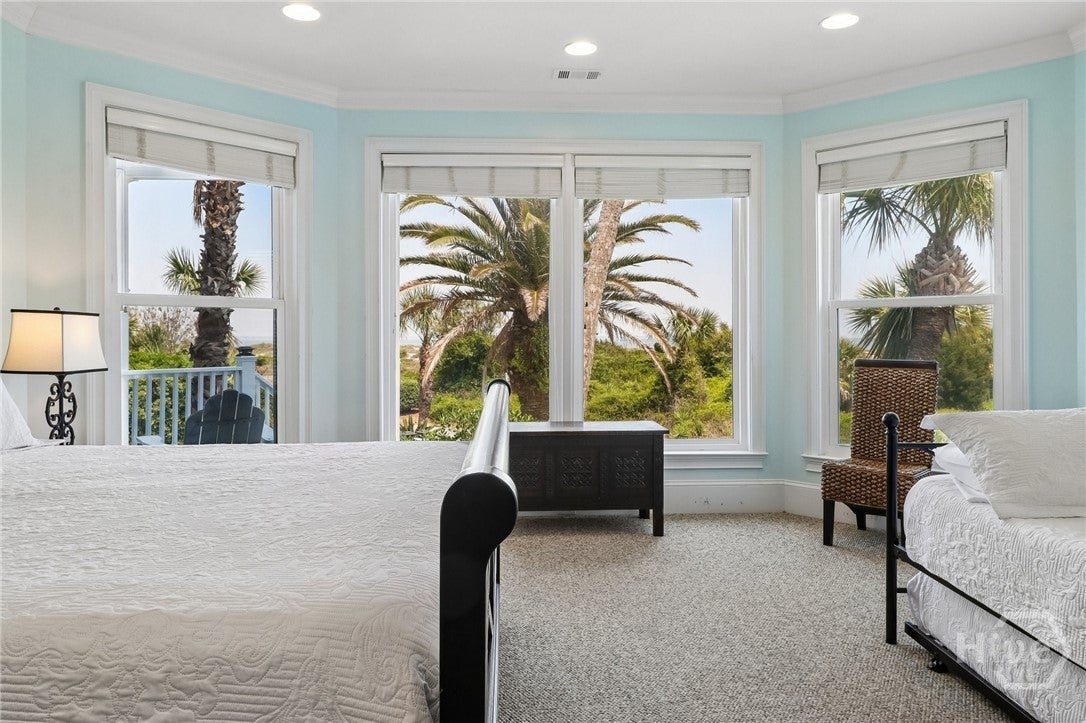 TYBEE ISLAND, Georgia, 31328, United States, 6 Bedrooms Bedrooms, ,5 BathroomsBathrooms,Residential,For Sale,2033140