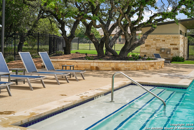San Antonio, Texas, 78261, United States, 3 Bedrooms Bedrooms, ,4 BathroomsBathrooms,Residential,For Sale,1794798