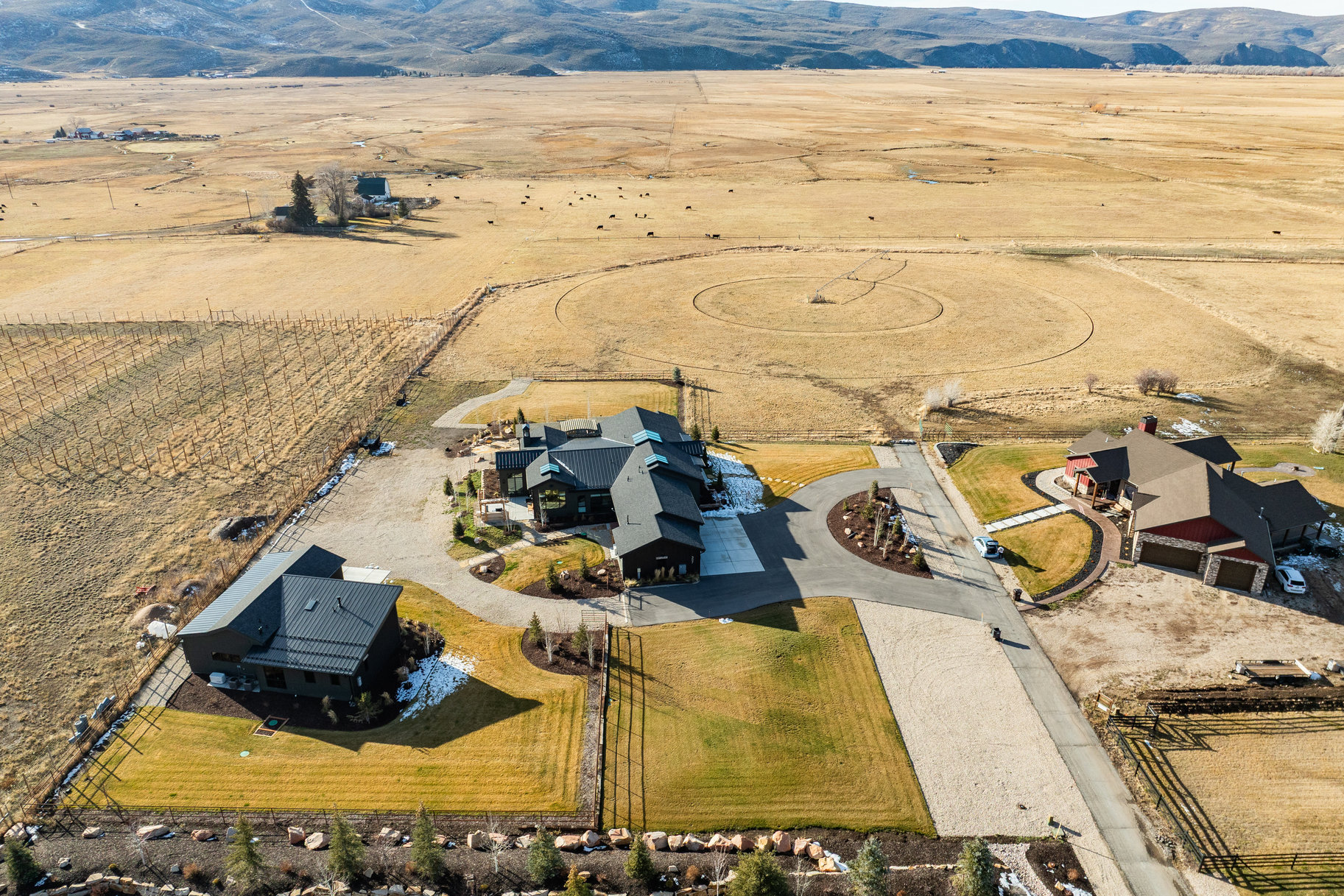  Rural Chic Farmhouse with Expansive Views and Seclusion - 物件實景