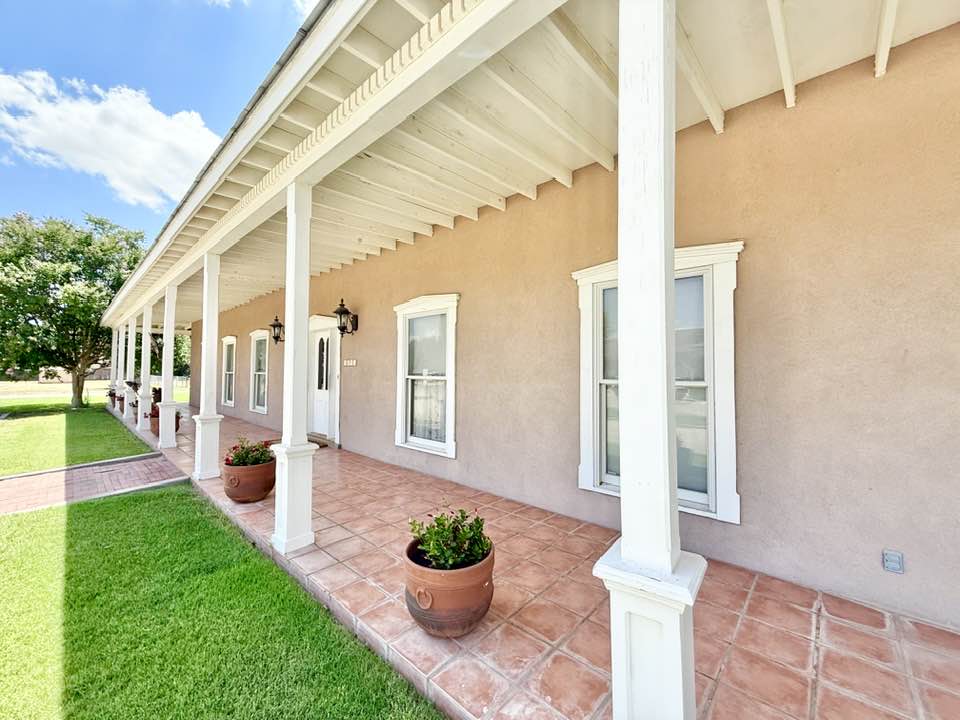 Carlsbad, New Mexico, 88220, United States, 3 Bedrooms Bedrooms, ,2 BathroomsBathrooms,Residential,For Sale,1973747