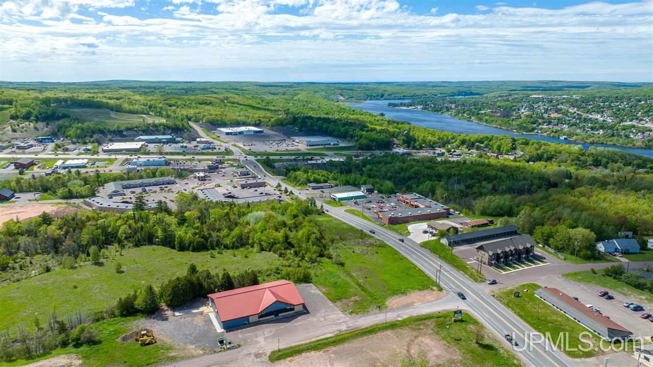 Houghton, Michigan, 49931, United States, ,Residential,For Sale,1923073