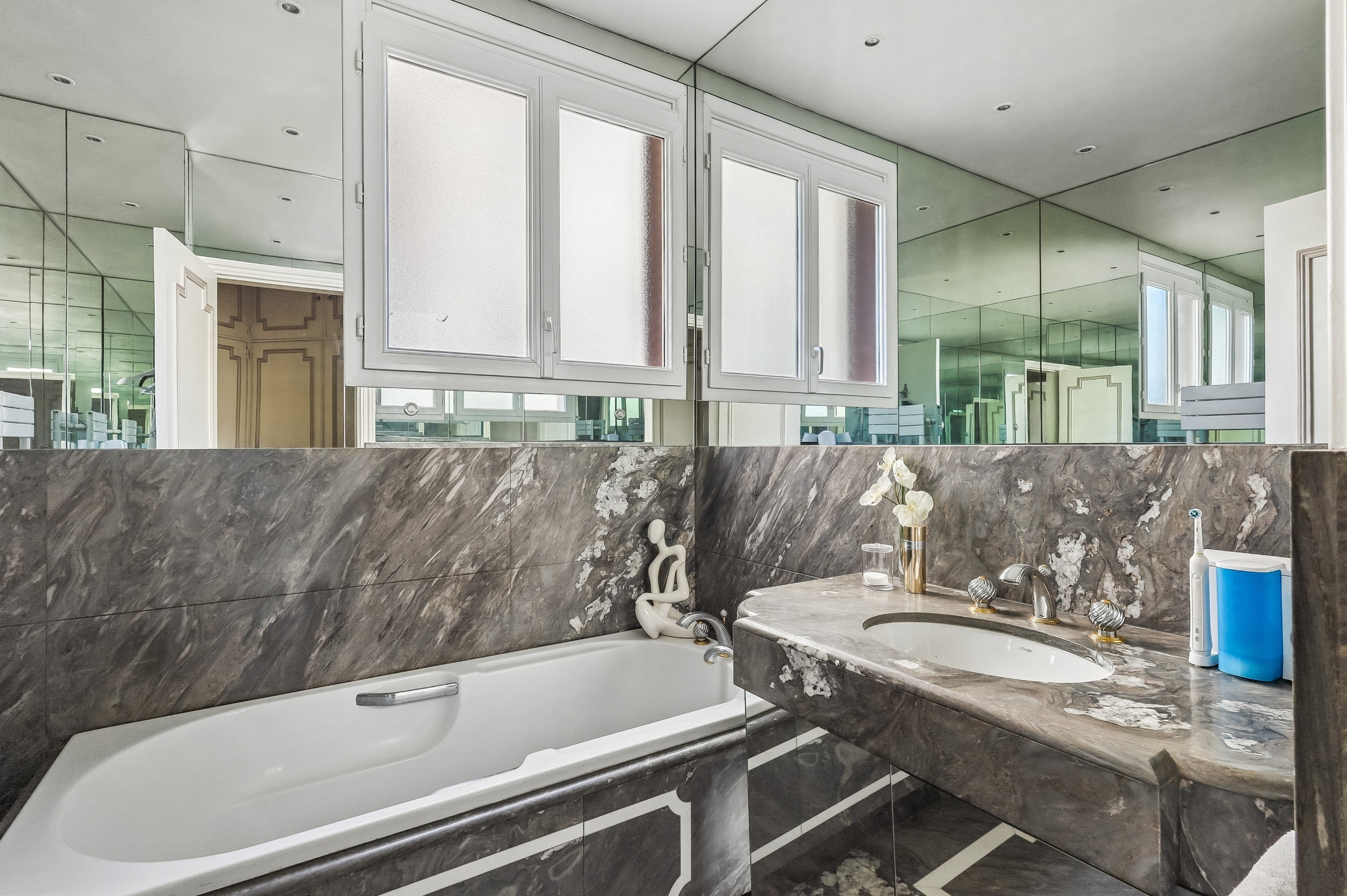  Family Apartment to Refresh - Near Porte Dauphine (75016) - 物件實景