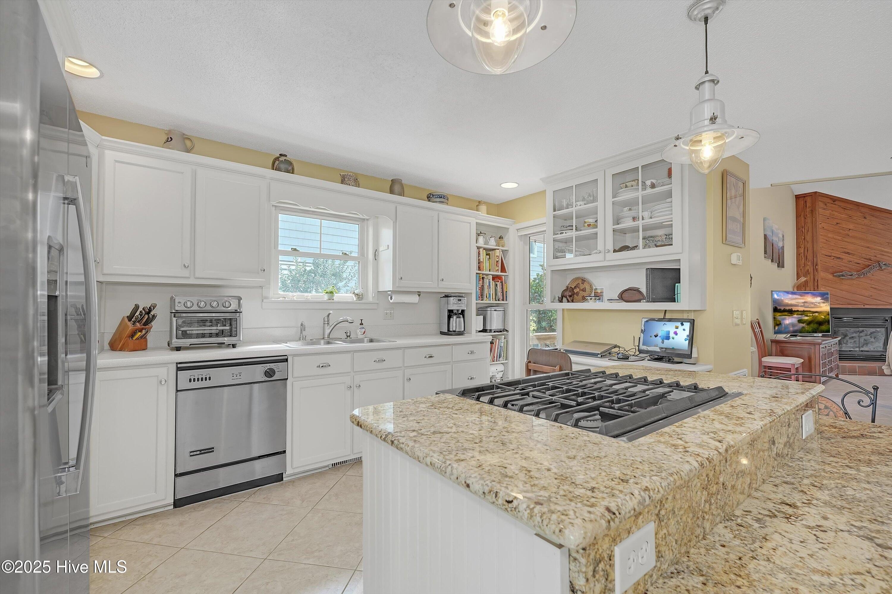 Sunset Beach, North Carolina, 28468, United States, 3 Bedrooms Bedrooms, ,3 BathroomsBathrooms,Residential,For Sale,1975647