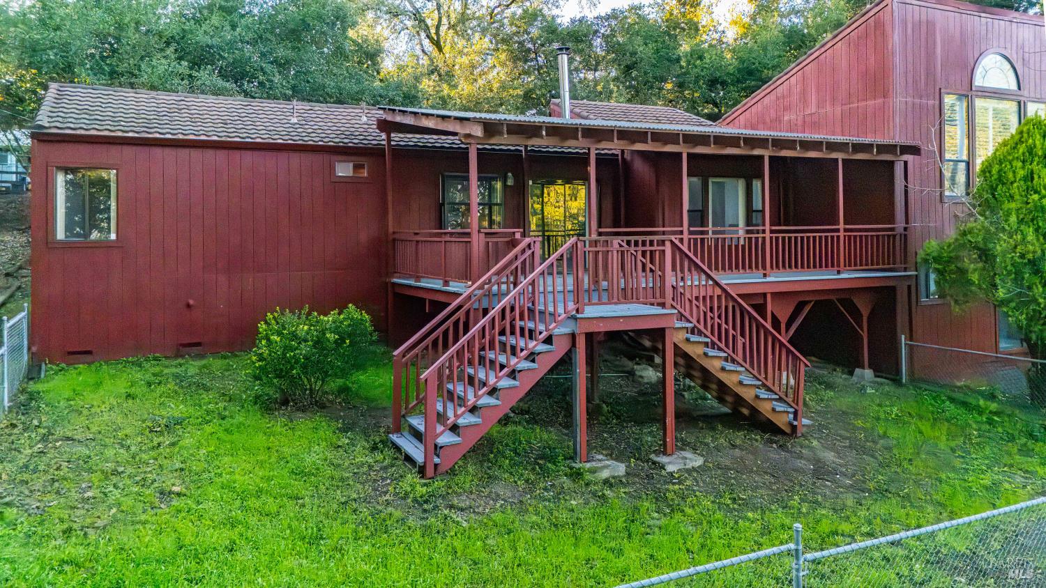 Sebastopol, California, 95472, United States, 3 Bedrooms Bedrooms, ,2 BathroomsBathrooms,Residential,For Sale,1997053