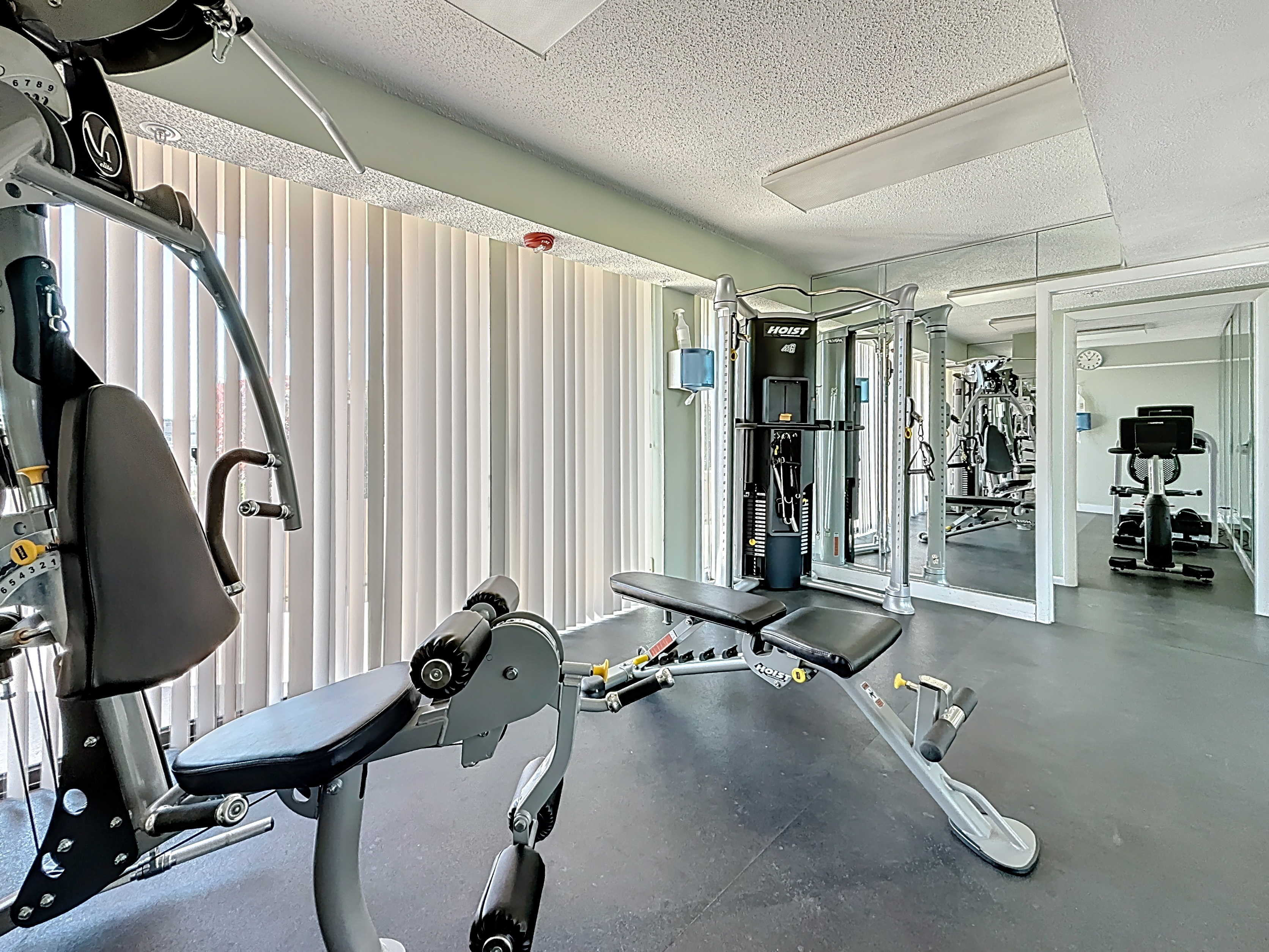 Treasure Island, Florida, 33706, United States, 3 Bedrooms Bedrooms, ,3 BathroomsBathrooms,Residential,For Sale,1983307