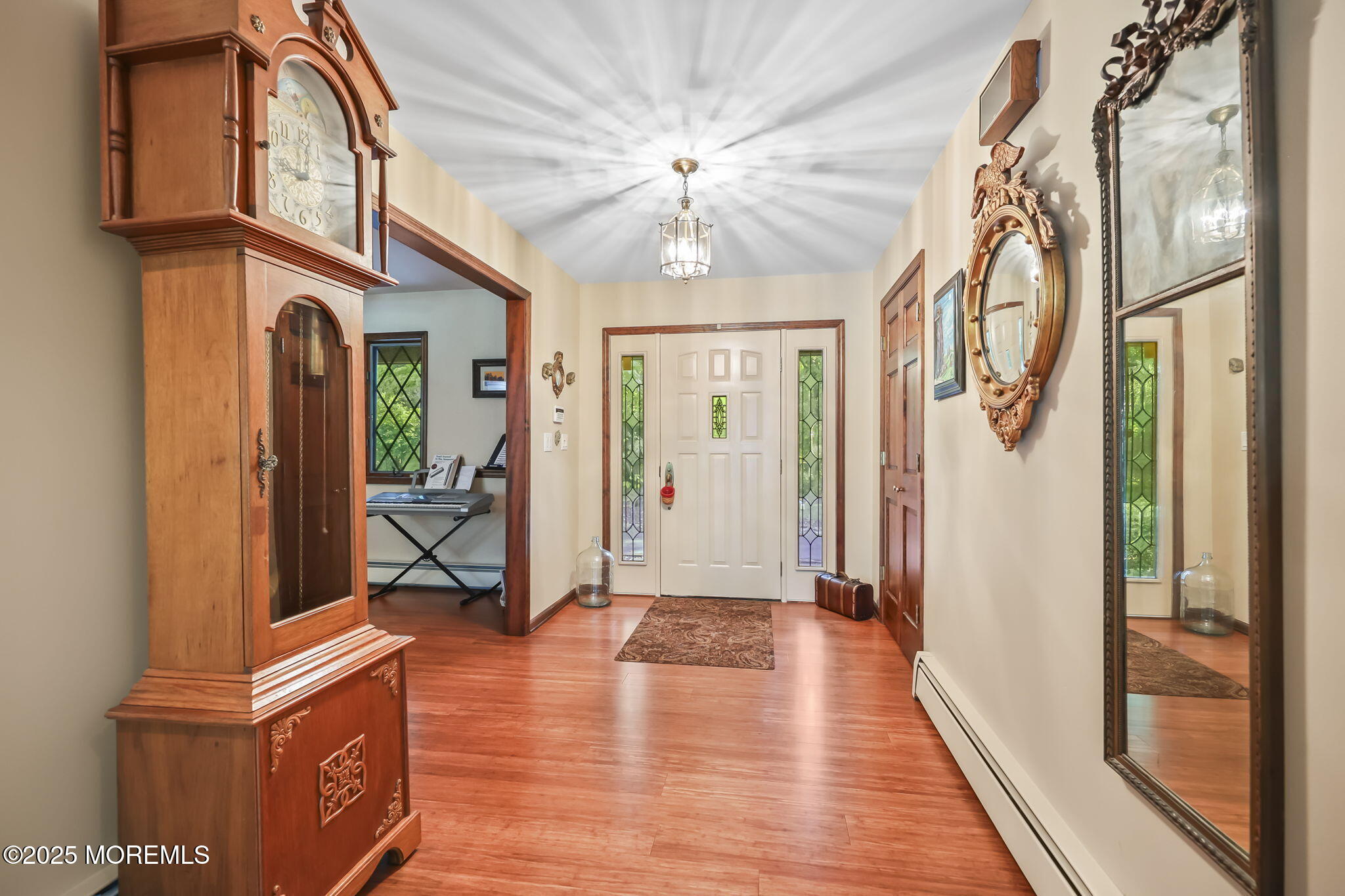 Manalapan, New Jersey, 07726, United States, 3 Bedrooms Bedrooms, ,3 BathroomsBathrooms,Residential,For Sale,1940205