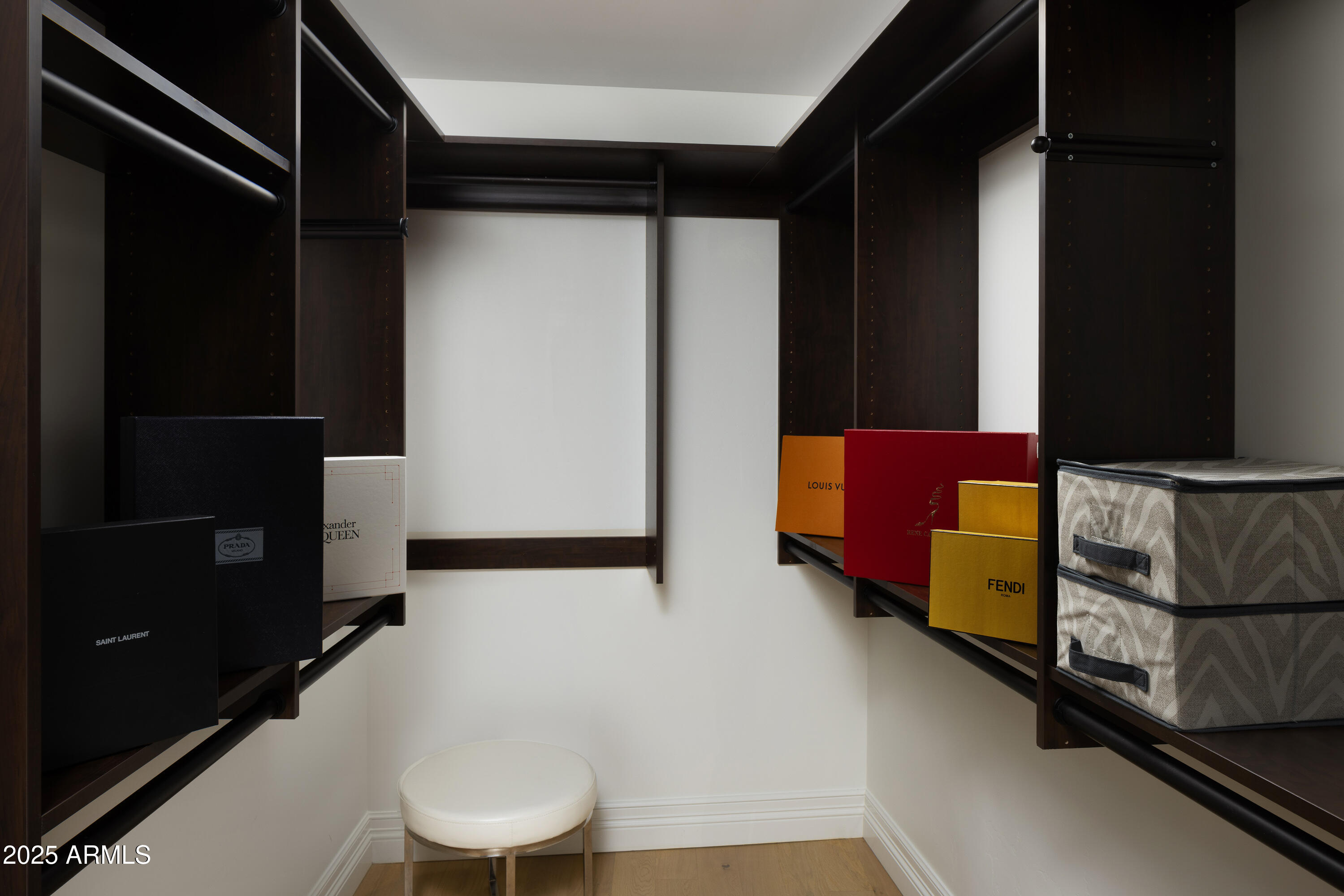 Phoenix, Arizona, 85016, United States, 2 Bedrooms Bedrooms, ,3 BathroomsBathrooms,Residential,For Sale,2001988