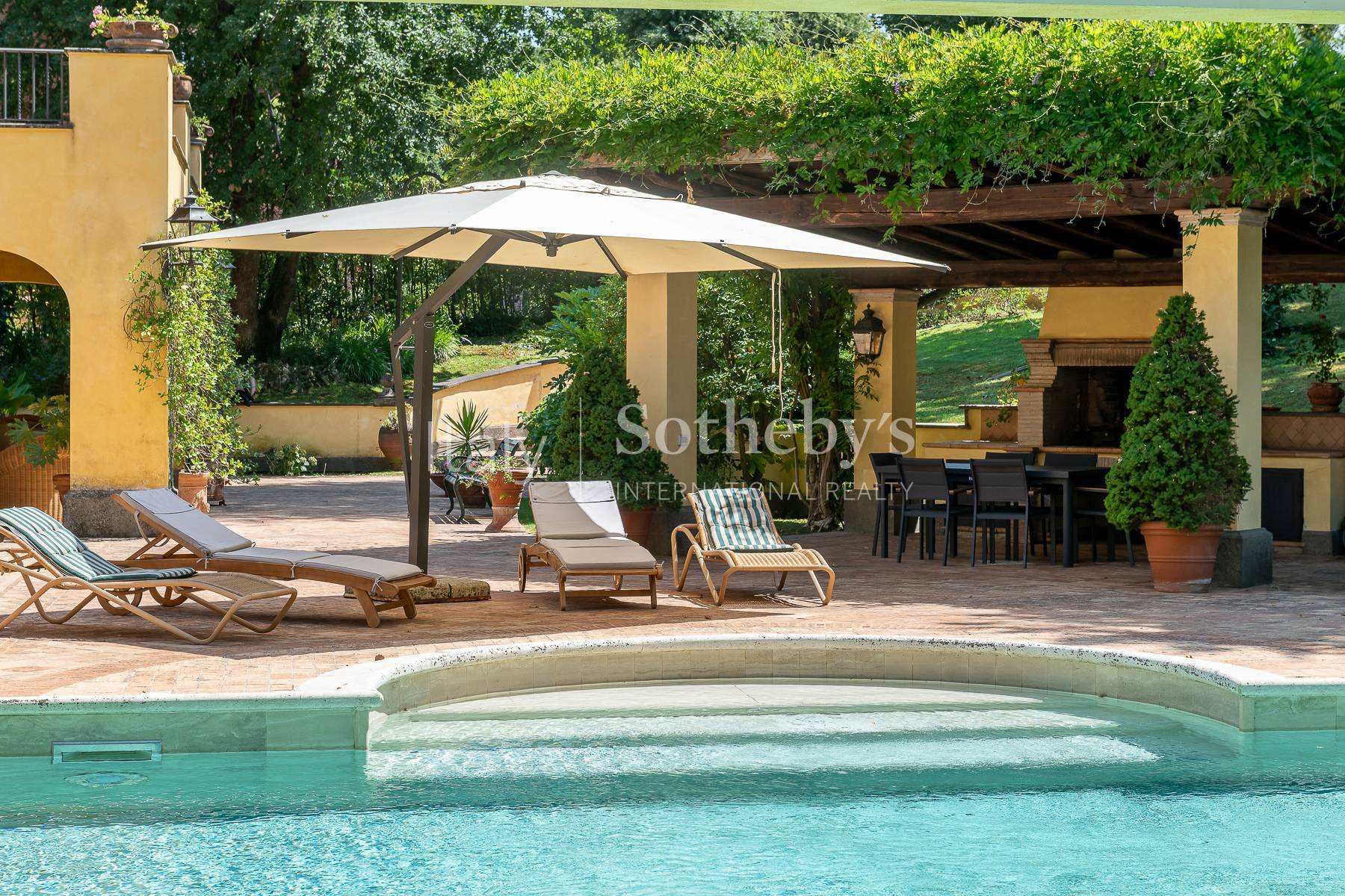  Exclusive Representative Estate in Olgiata - 物件實景