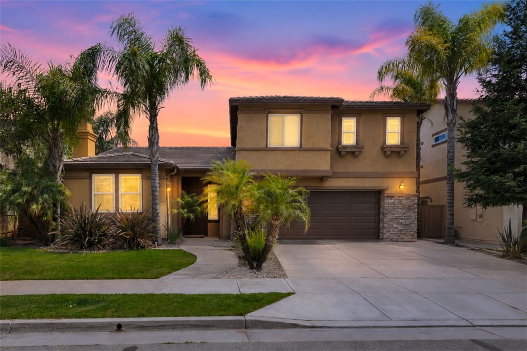 Lake Elsinore, California, 92532, United States, 3 Bedrooms Bedrooms, ,3 BathroomsBathrooms,Residential,For Sale,2049094