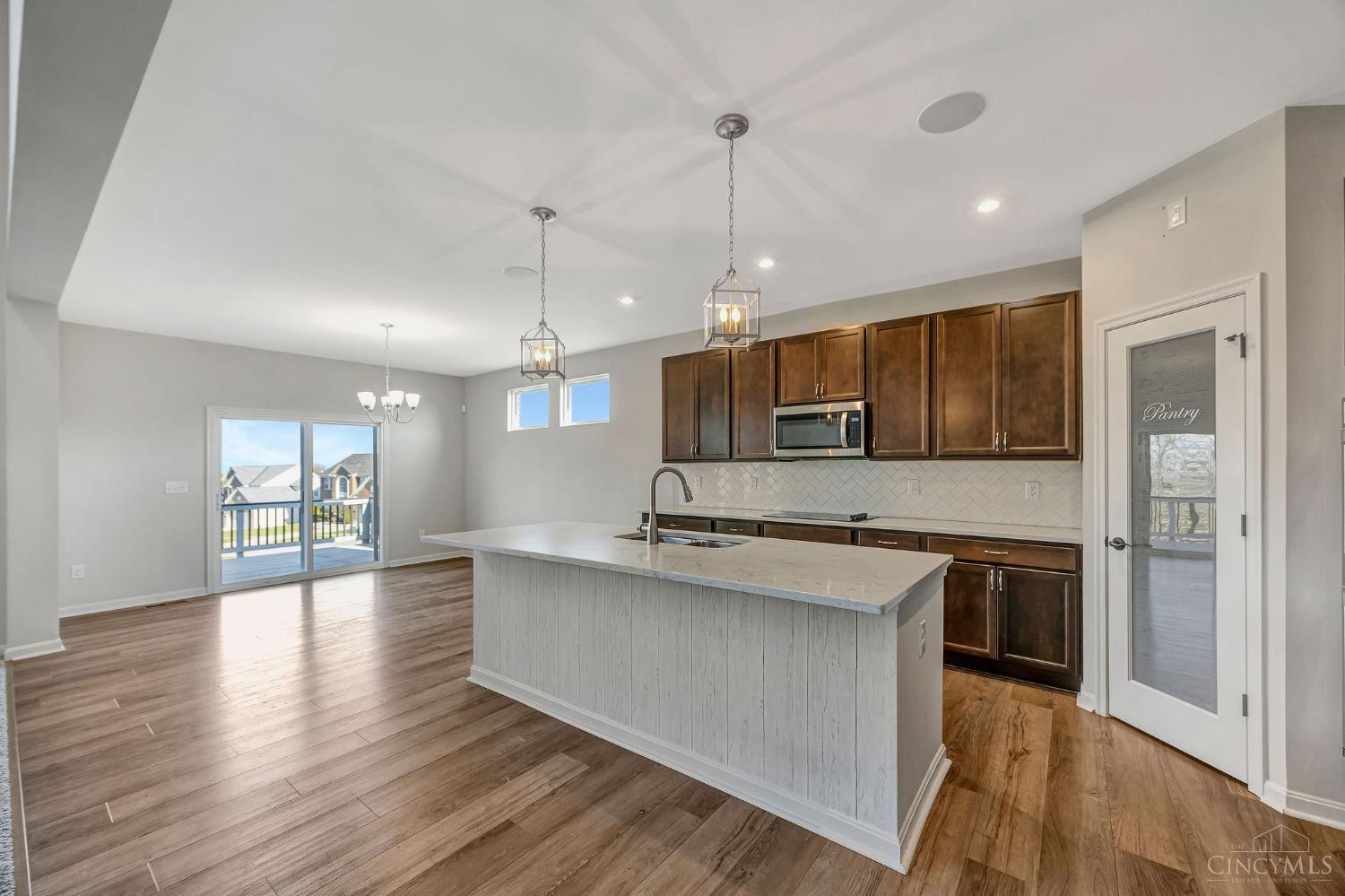 Liberty Twp, Ohio, 45011, United States, 5 Bedrooms Bedrooms, ,4 BathroomsBathrooms,Residential,For Sale,1998520