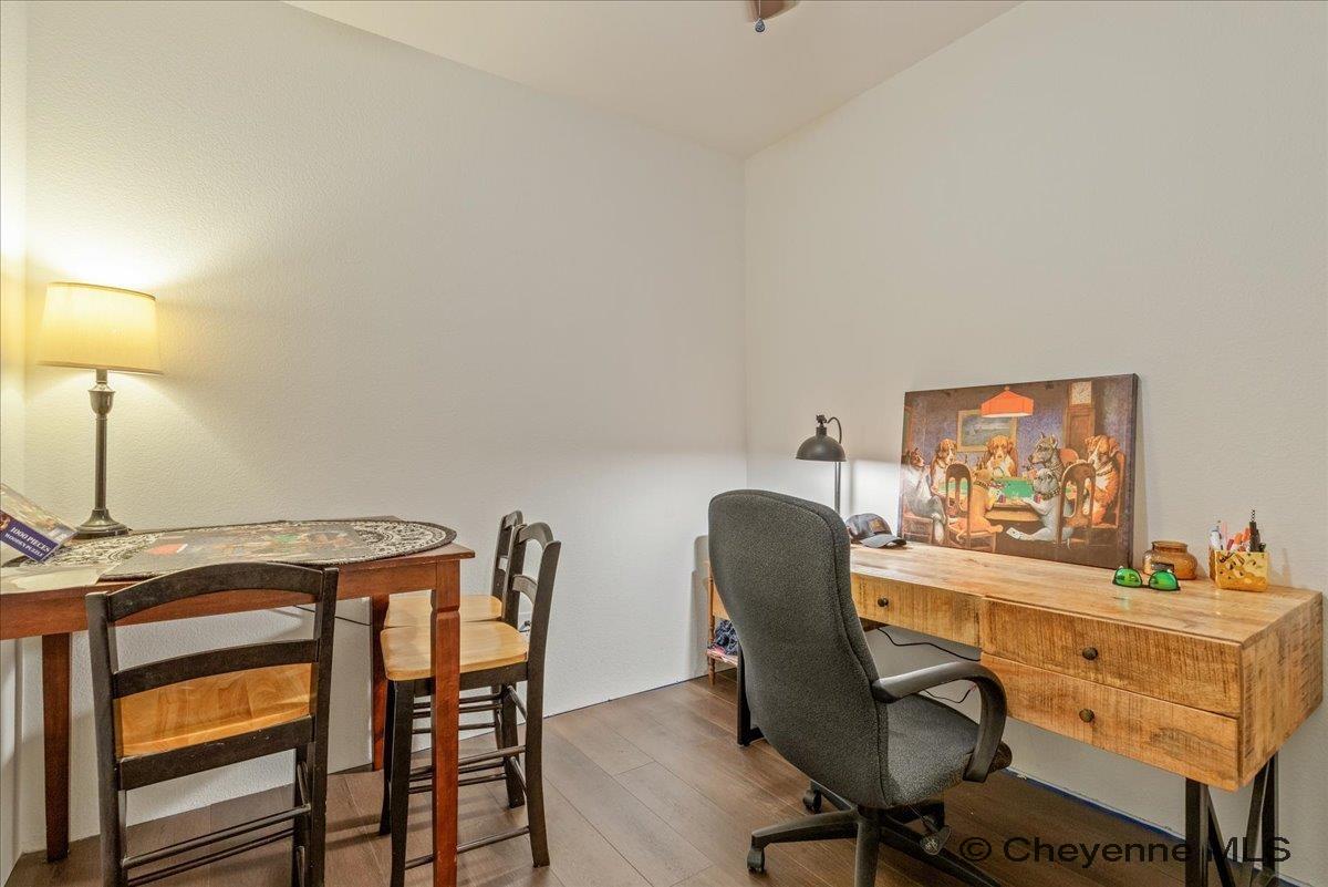 Cheyenne, Wyoming, 82009, United States, 5 Bedrooms Bedrooms, ,3 BathroomsBathrooms,Residential,For Sale,1993587