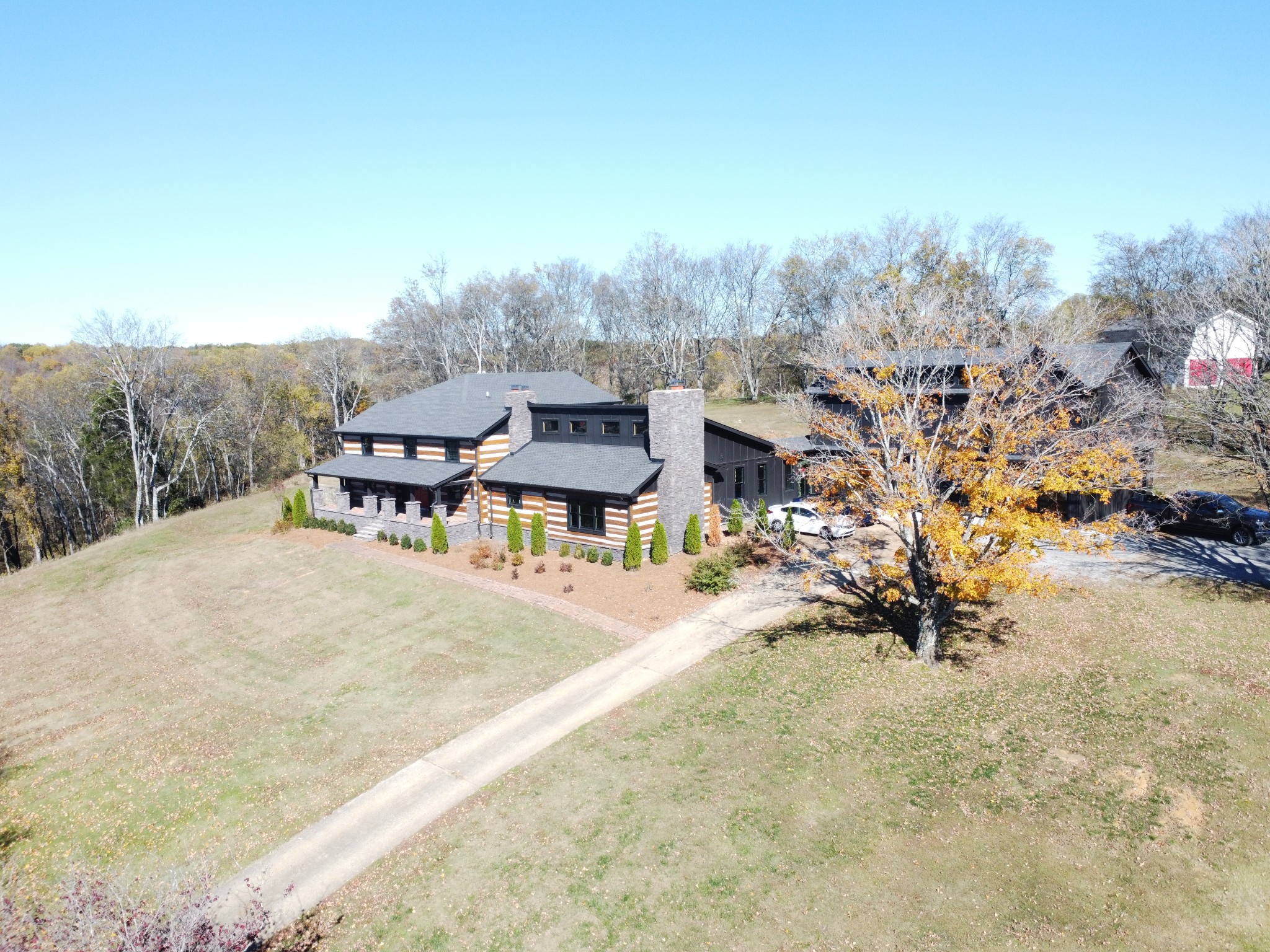 Hendersonville, Tennessee, 37075, United States, 6 Bedrooms Bedrooms, ,5 BathroomsBathrooms,Residential,For Sale,1993824