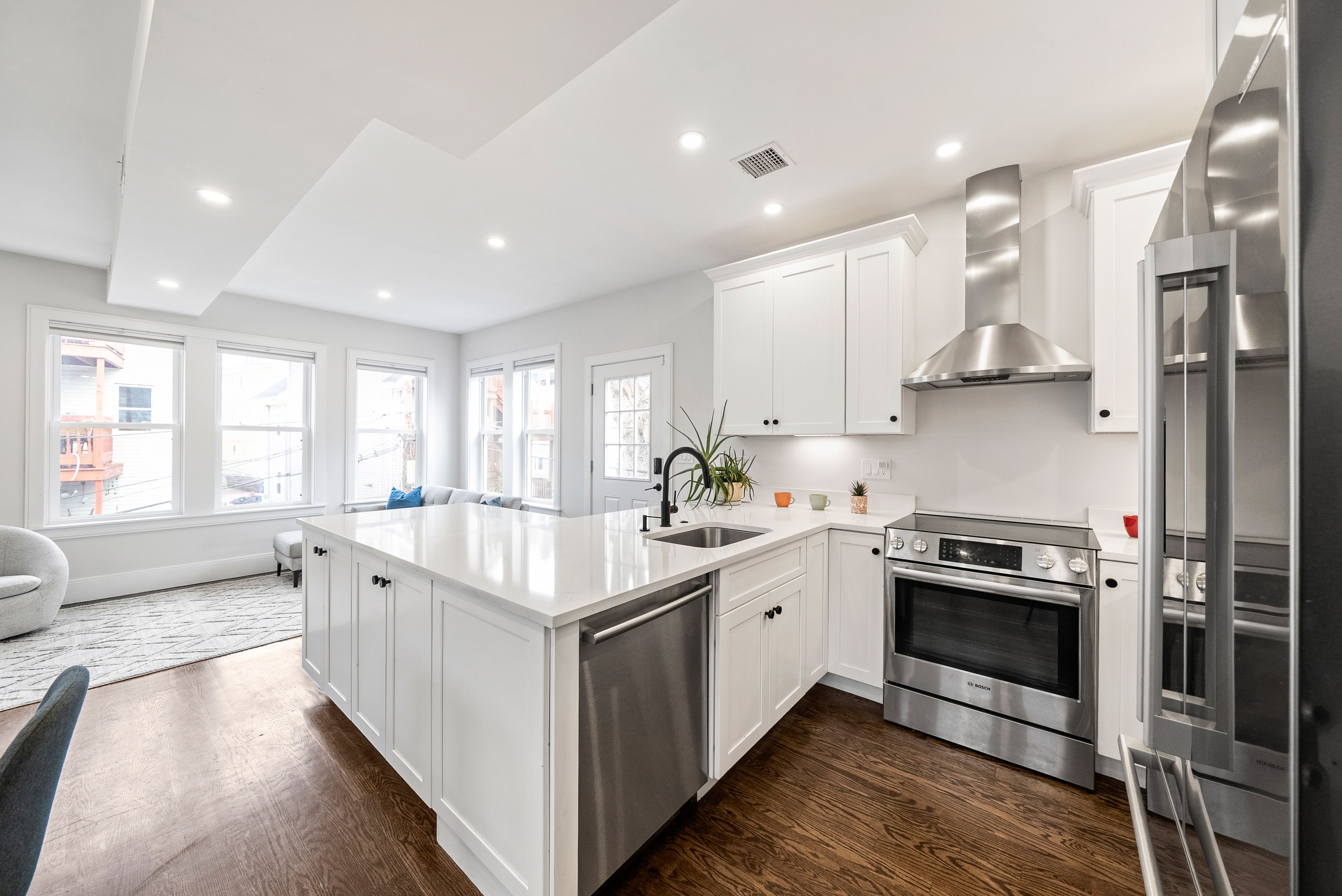  12-14 Porter St, Boston, MA, 02130 - 物件實景