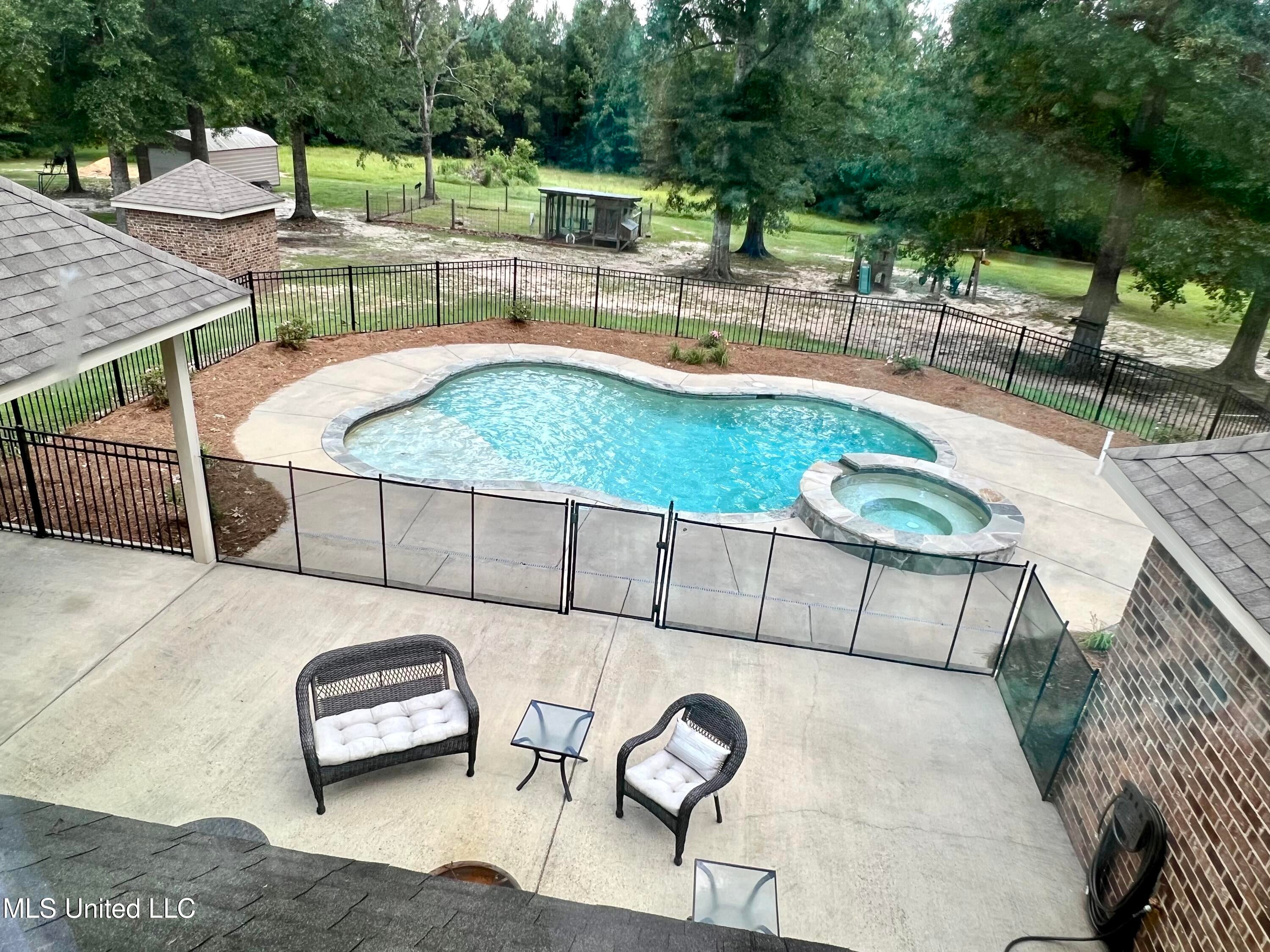 Lucedale, Mississippi, 39452, United States, 4 Bedrooms Bedrooms, ,3 BathroomsBathrooms,Residential,For Sale,1890543