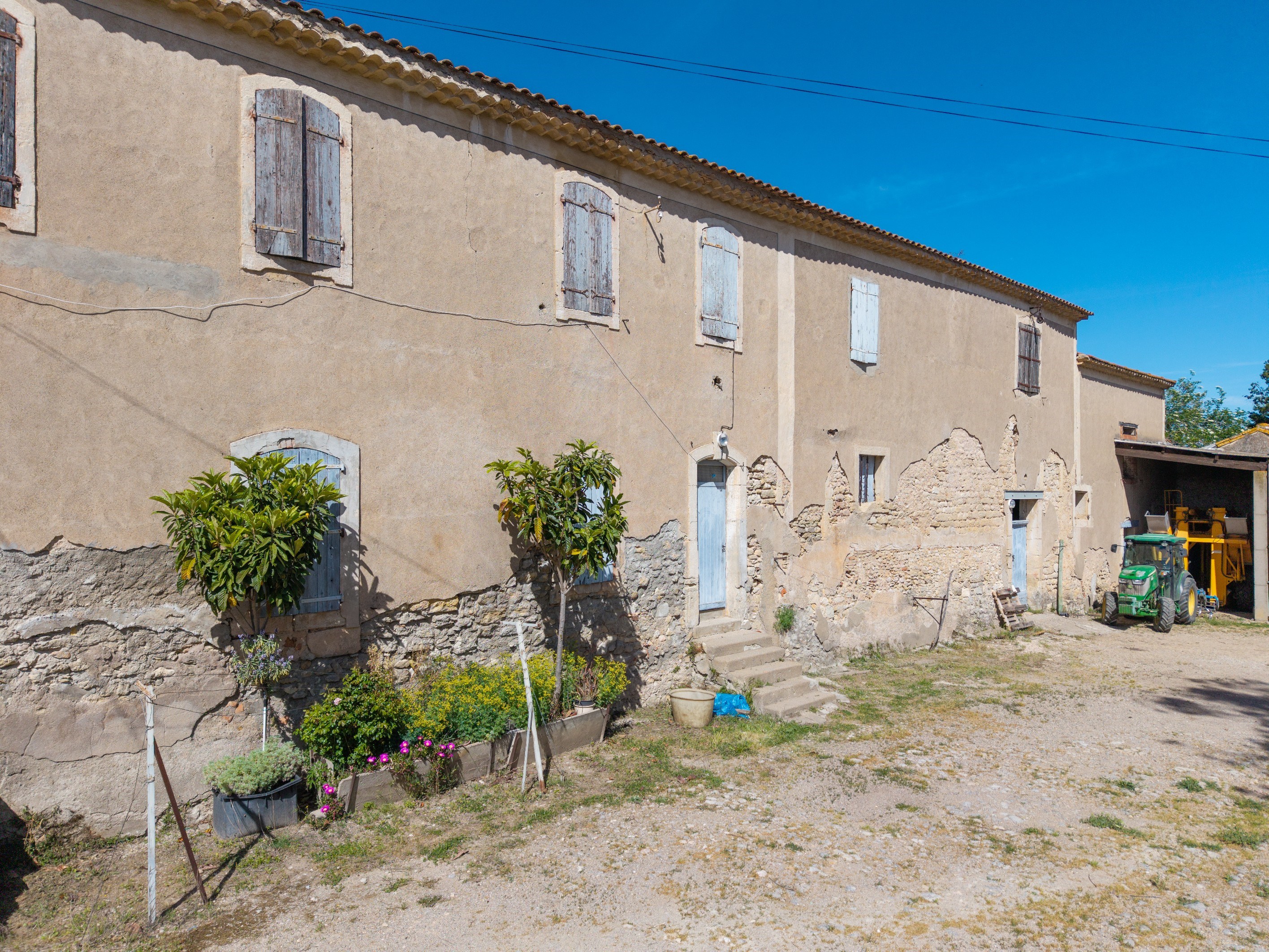  Exceptional vineyard estate – 75 hectares – Castle, grounds, swimming pool, and… - 物件實景