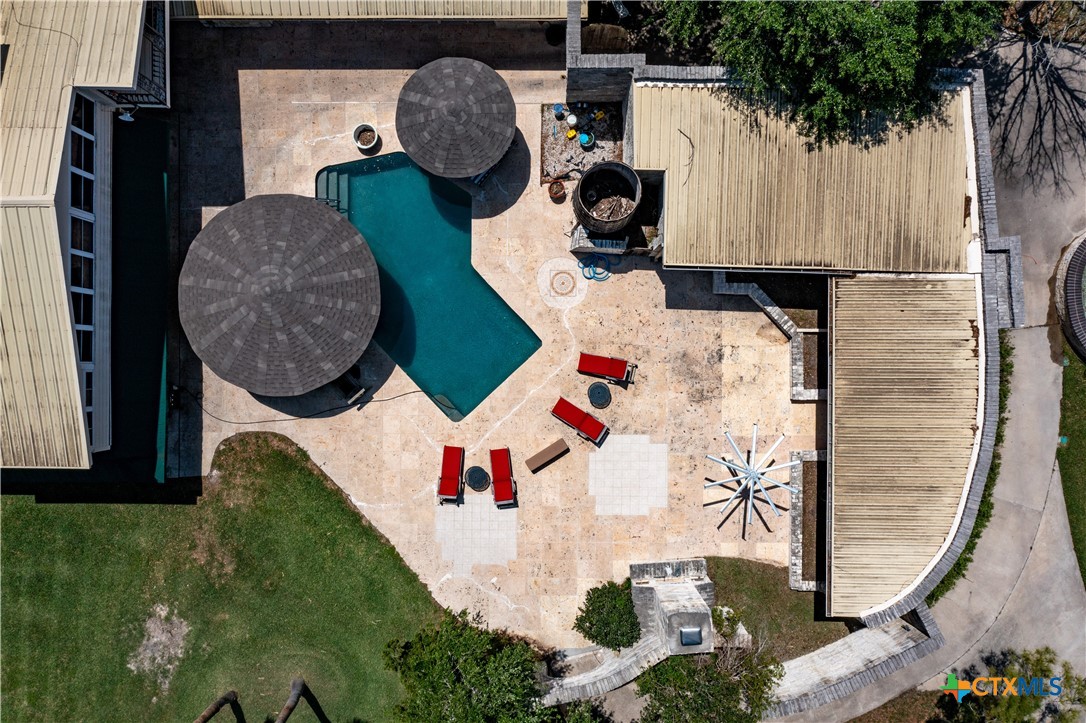 Edna, Texas, 77957, United States, 5 Bedrooms Bedrooms, ,5 BathroomsBathrooms,Residential,For Sale,1770365