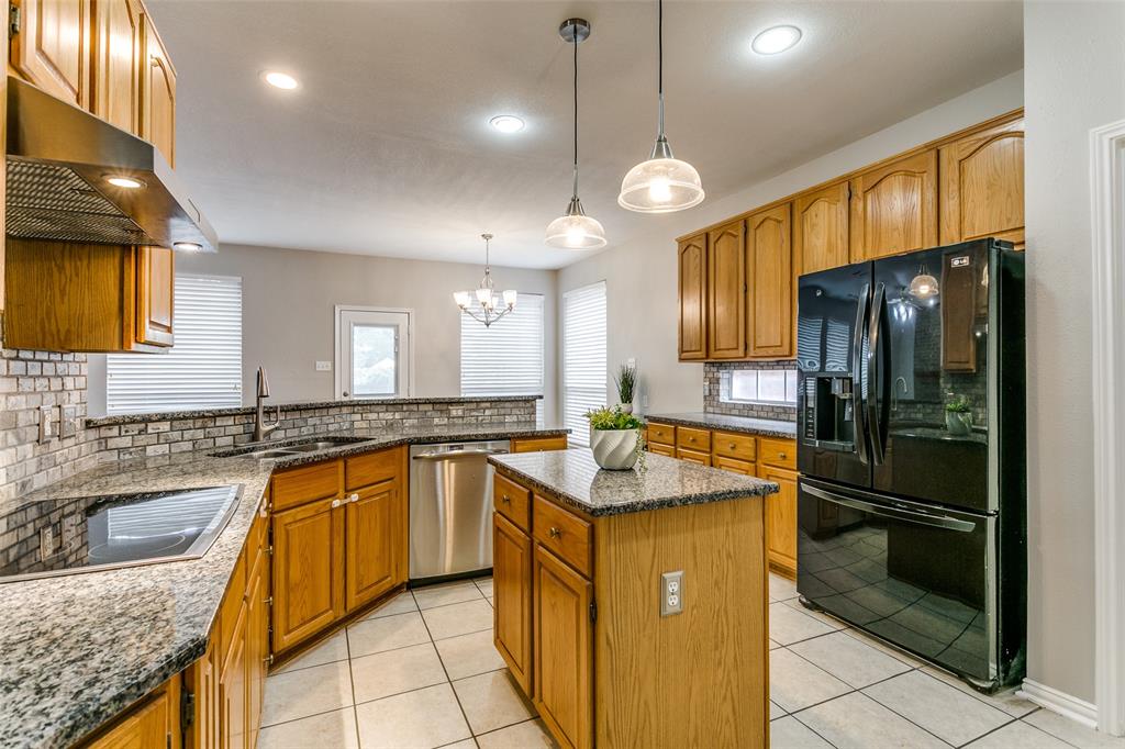 Flower Mound, Texas, 75028, United States, 4 Bedrooms Bedrooms, ,3 BathroomsBathrooms,Residential,For Sale,1839019