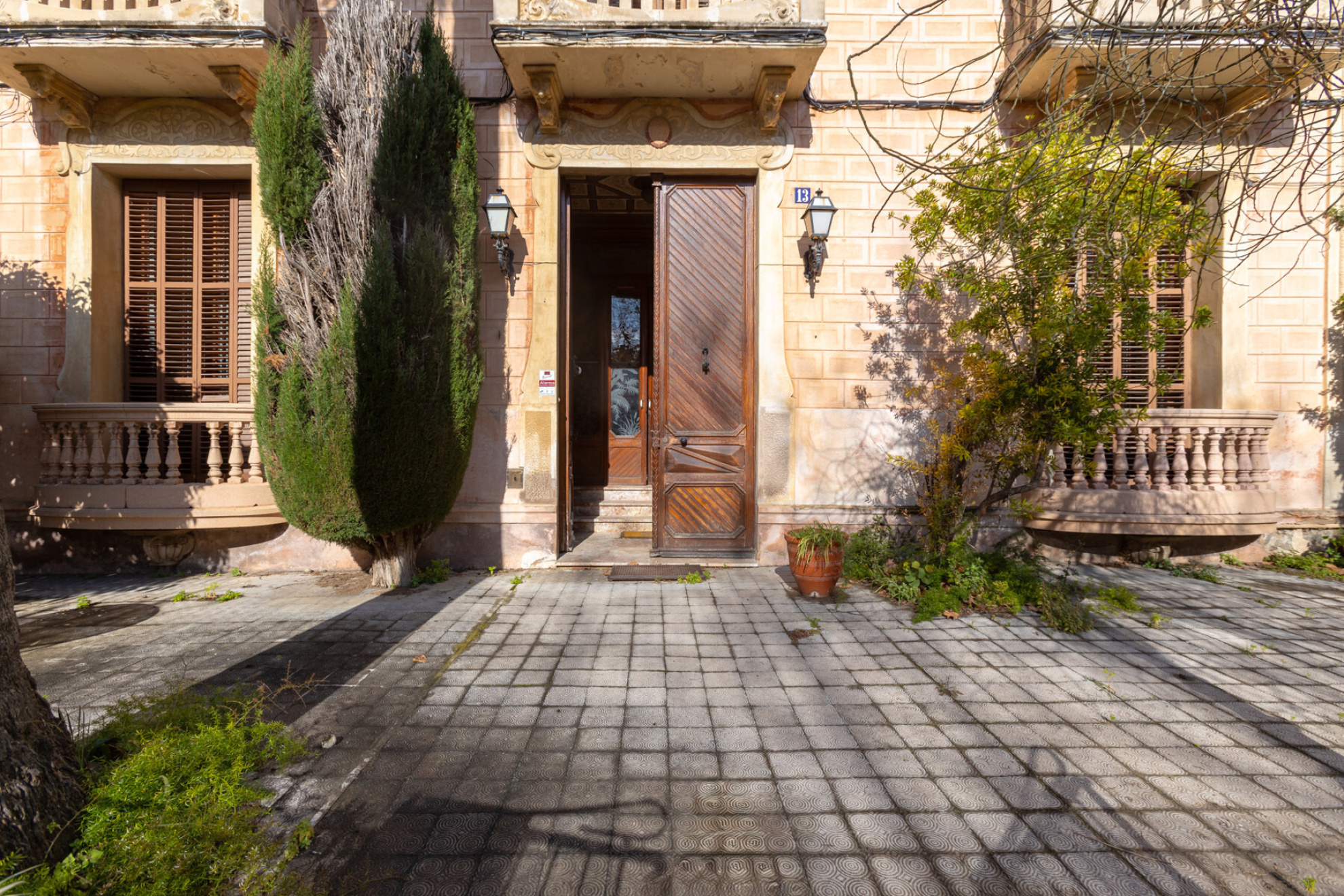  Modernist house to renovate in the center of El Masnou - 物件實景