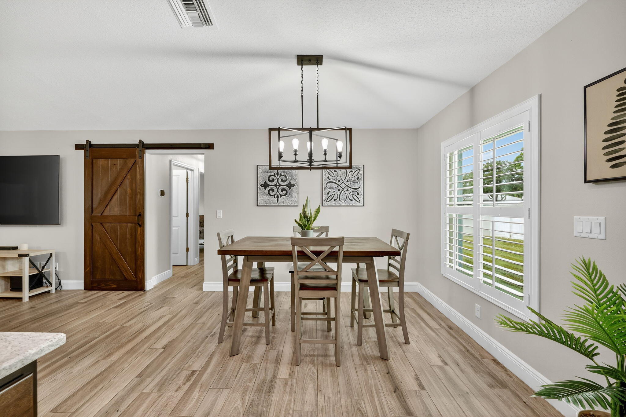 Port Saint Lucie, Florida, 34953, United States, 4 Bedrooms Bedrooms, ,2 BathroomsBathrooms,Residential,For Sale,1992941