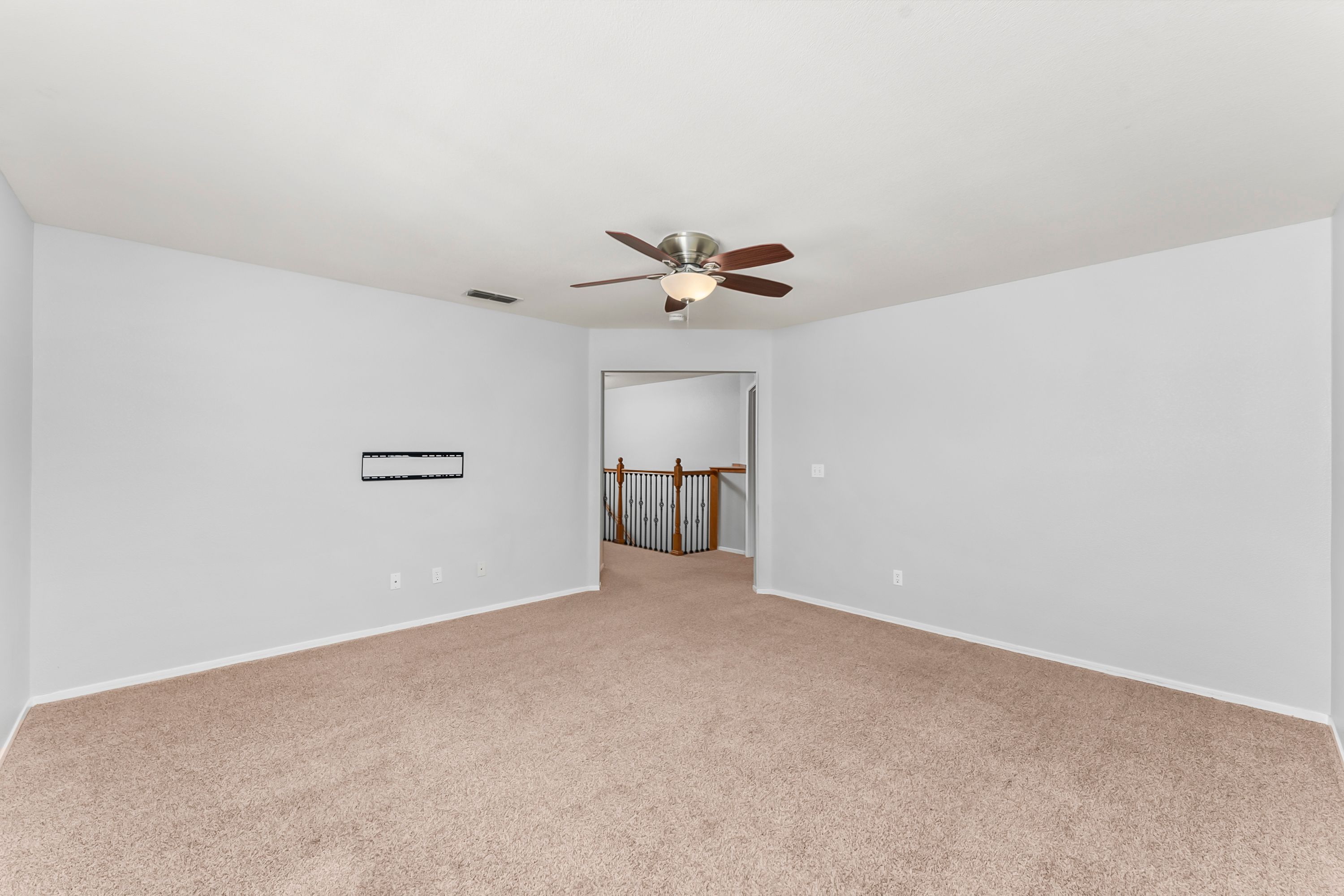  5903 Deepdale Way, Elk Grove, CA 95758 - 物件實景