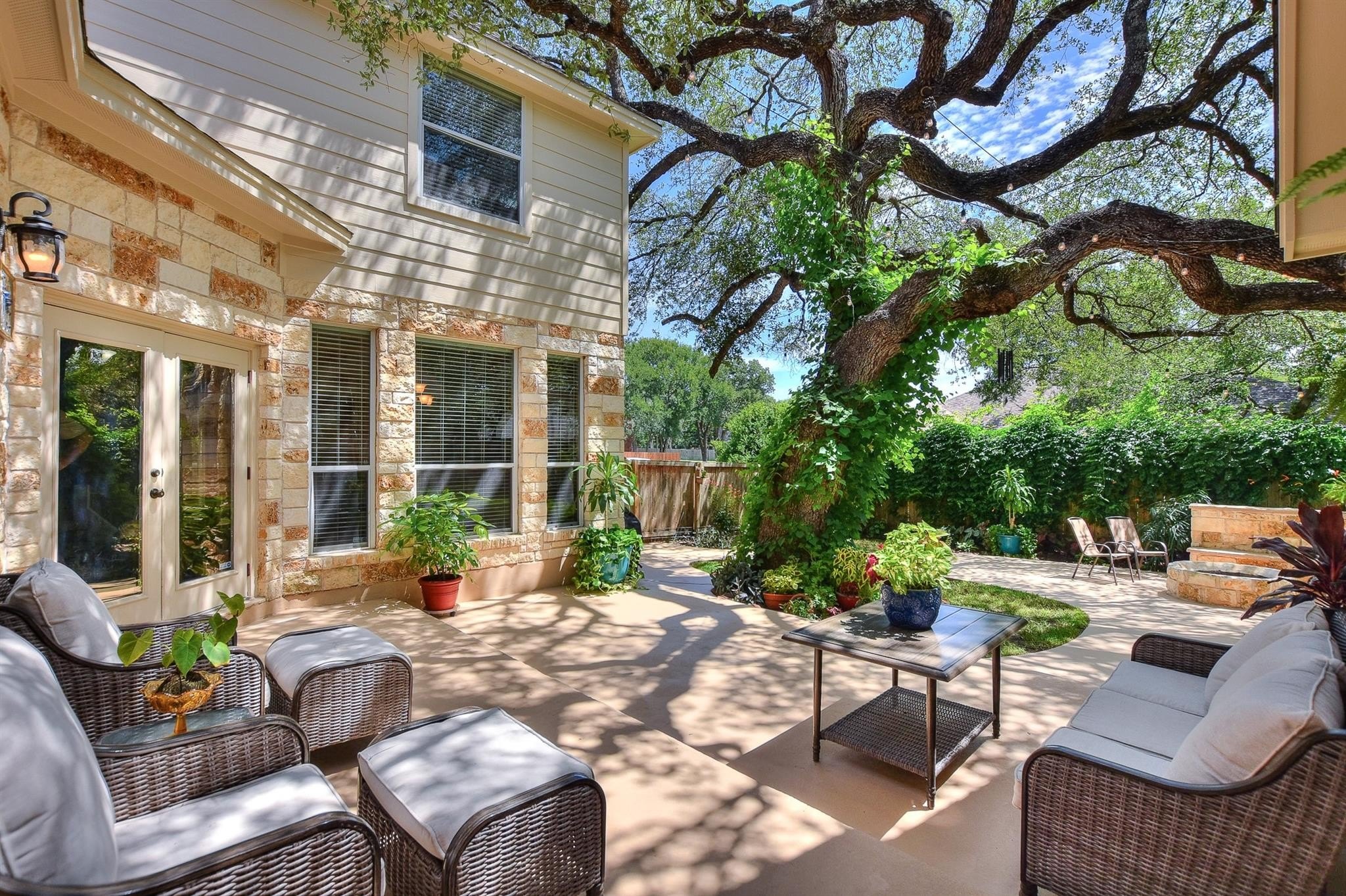 Georgetown, Texas, 78628, United States, 4 Bedrooms Bedrooms, ,3 BathroomsBathrooms,Residential,For Sale,1980870