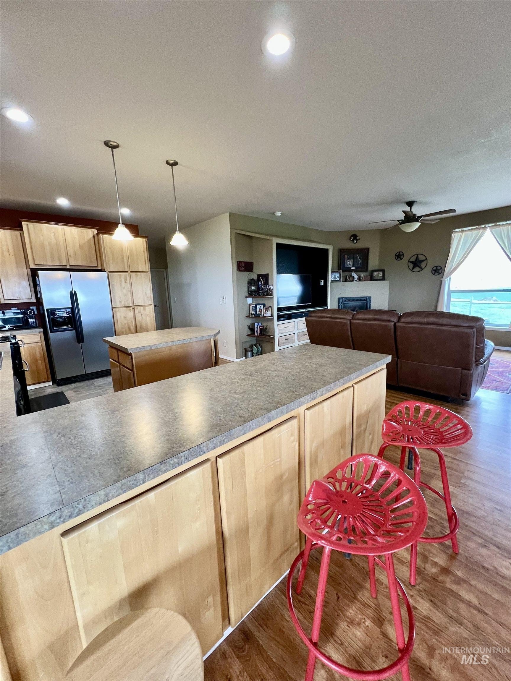 Asotin, Washington, 99402, United States, 3 Bedrooms Bedrooms, ,2 BathroomsBathrooms,Residential,For Sale,1942526