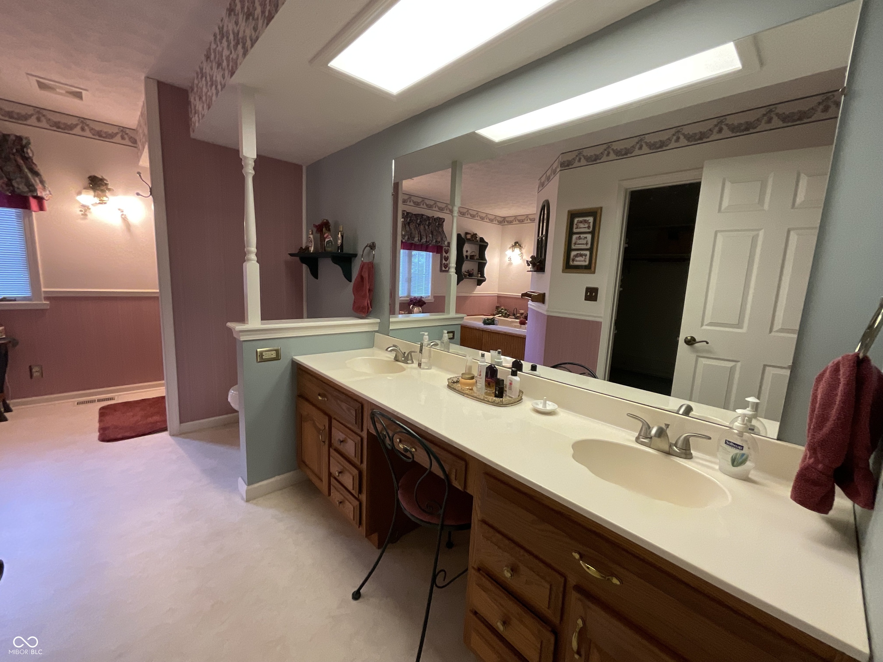 Rockville, Indiana, 47872, United States, 3 Bedrooms Bedrooms, ,3 BathroomsBathrooms,Residential,For Sale,1900634