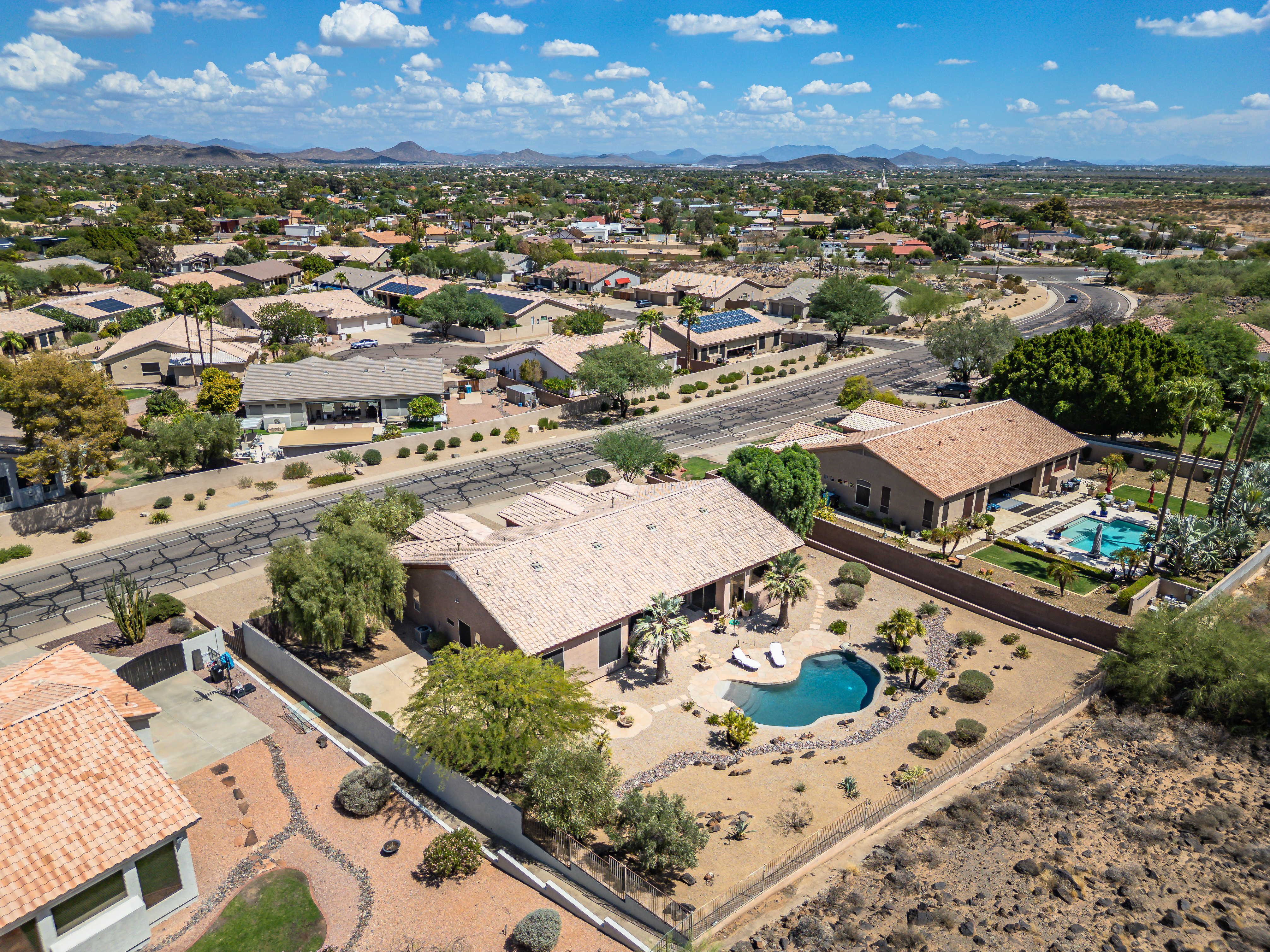  5565 W Pinnacle Hill Drive¦Glendale, AZ - 物件實景