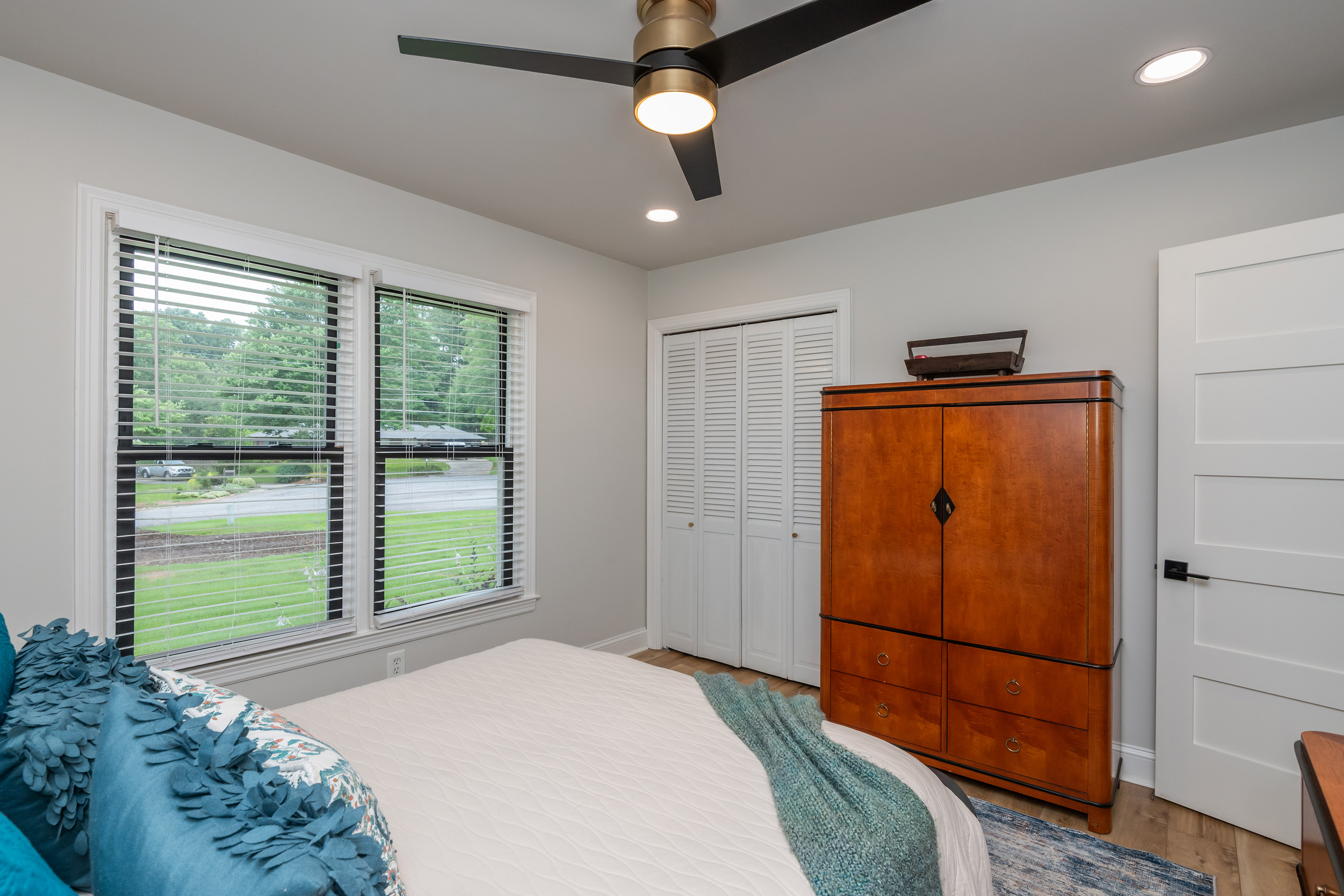  Beautifully Reimagined Ranch Home Just Minutes from Historic Roswell - 物件實景