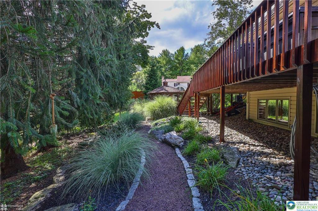 Bethlehem, Pennsylvania, 18017-3771, United States, 3 Bedrooms Bedrooms, ,3 BathroomsBathrooms,Residential,For Sale,2048203