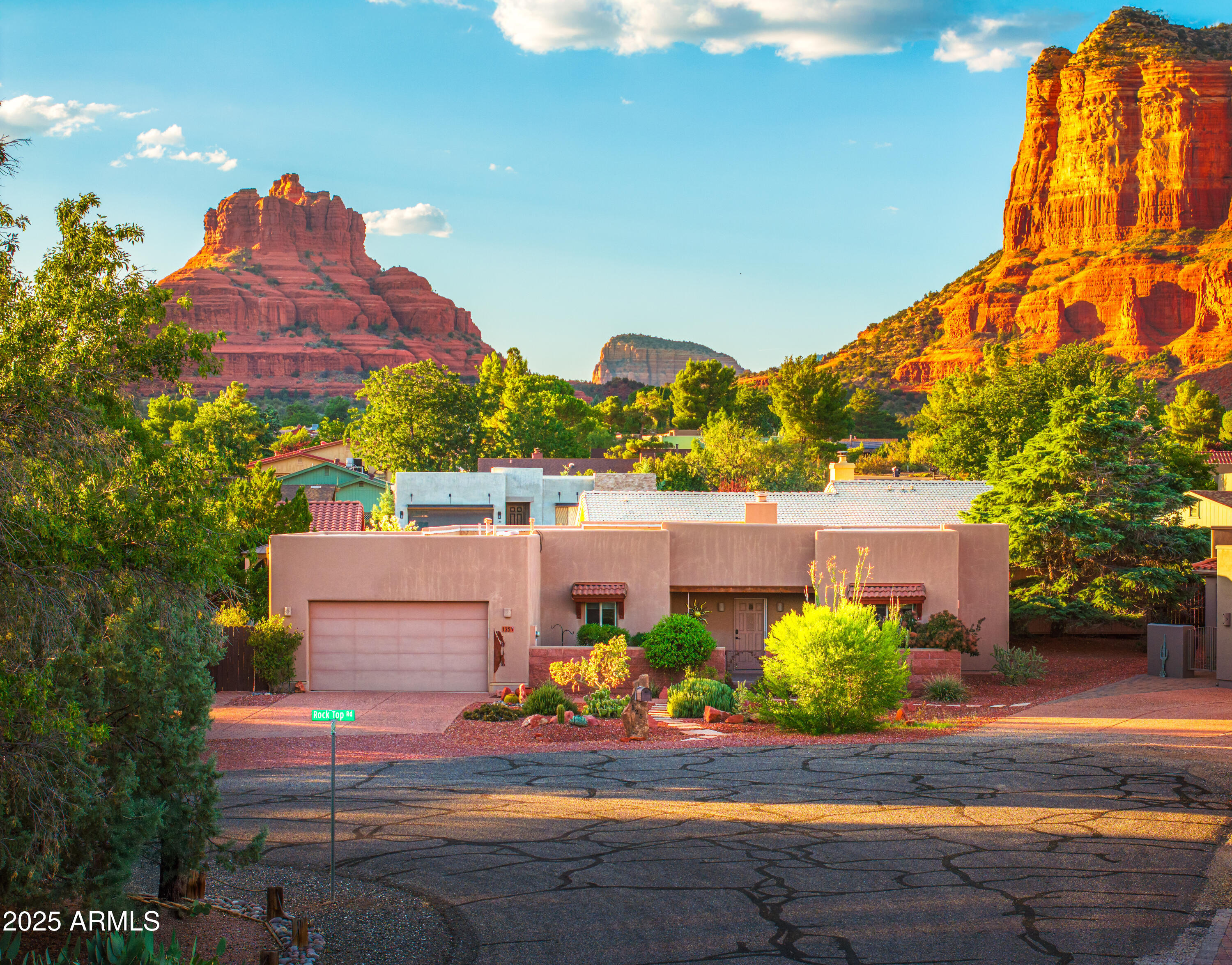 Sedona, Arizona, 86351, United States, 3 Bedrooms Bedrooms, ,Residential,For Sale,1933576