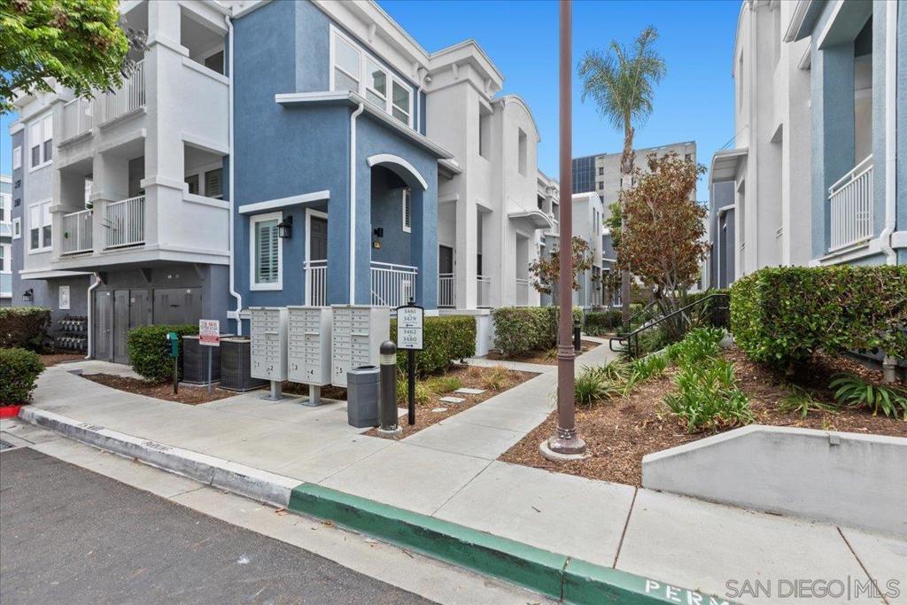 San Diego, California, 92110, United States, 3 Bedrooms Bedrooms, ,2 BathroomsBathrooms,Residential,For Sale,1914141