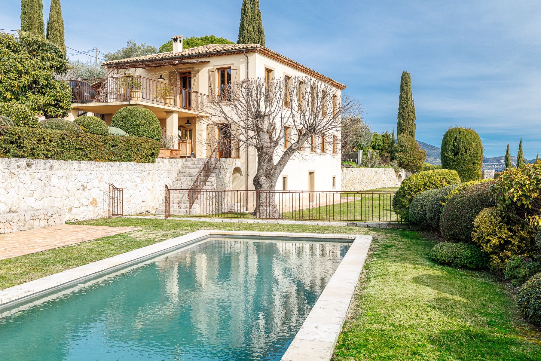 Renovated niçoise bastide with pool for sale in Gairaut, Nice: panoramic sea vi… - 物件實景